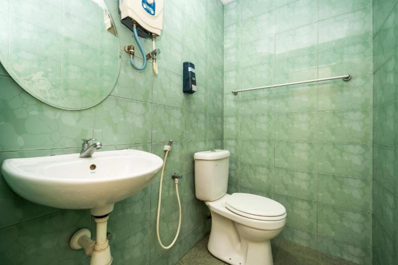 Standard Single Room - Photo 4