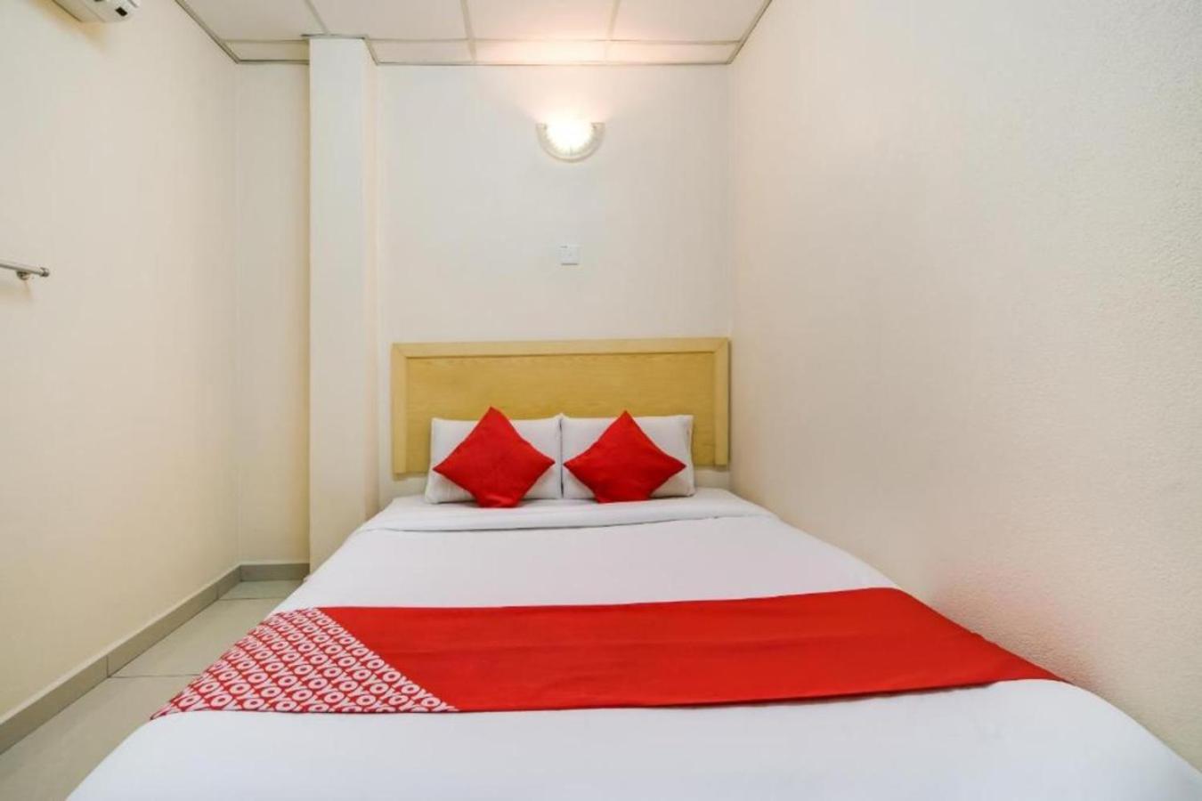 Deluxe Double Room - Photo 4