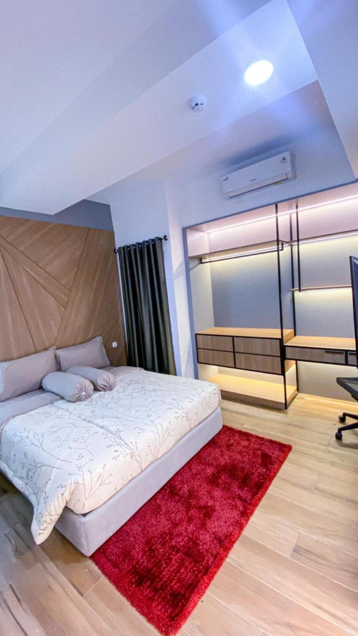 Grand Deluxe Room