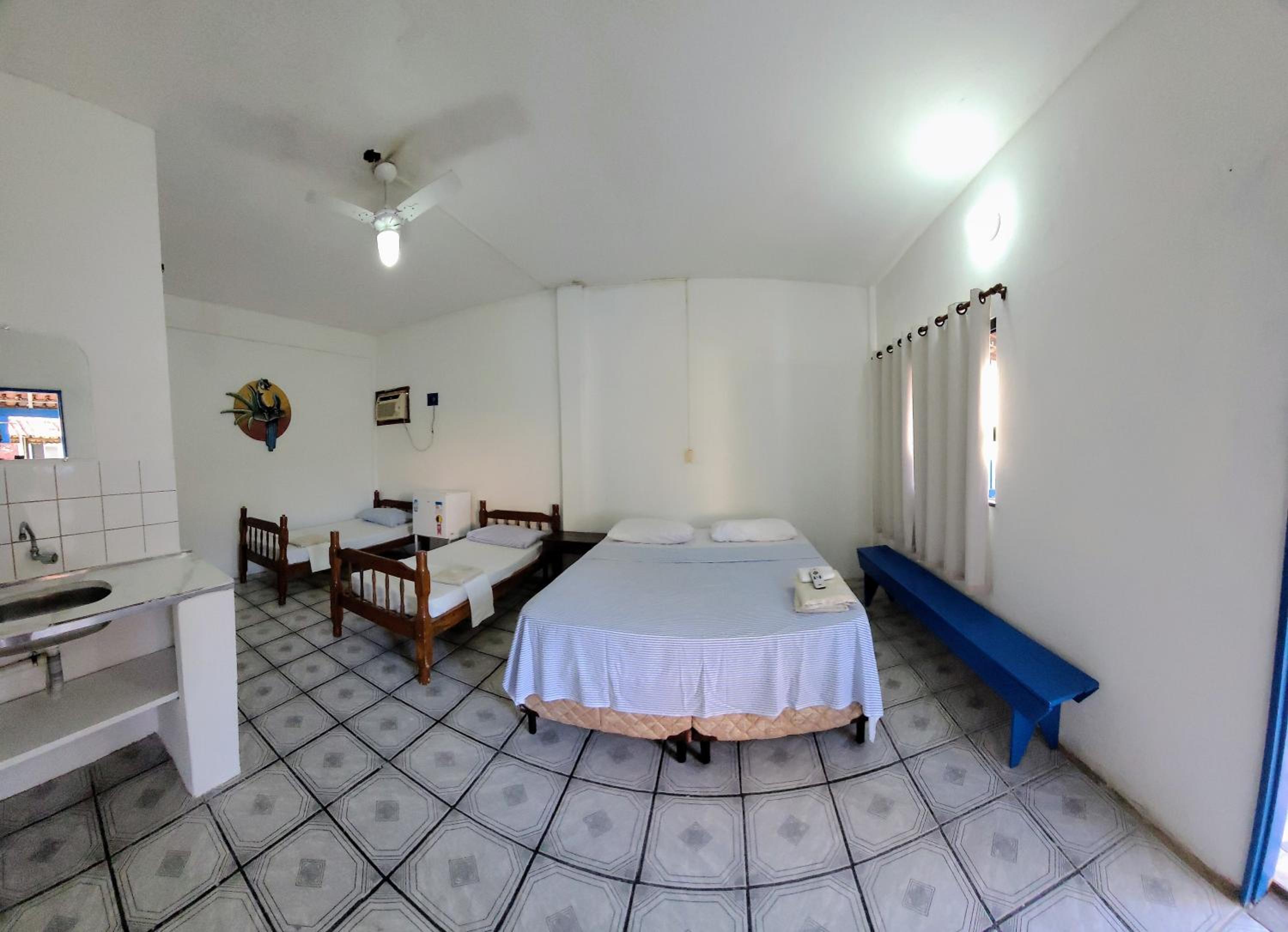 Quadruple Room - Photo 4
