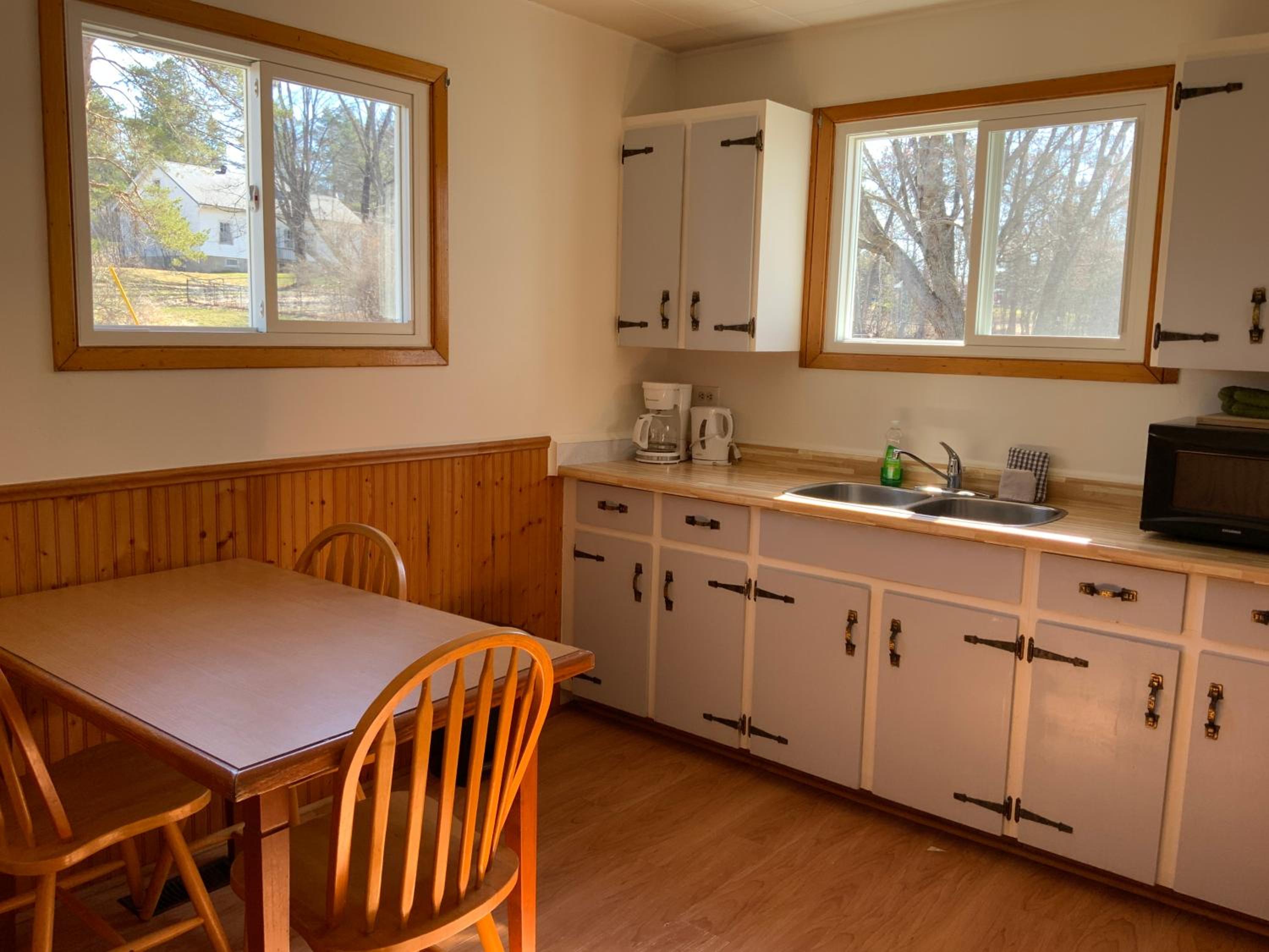 Two Bedroom Cottage - Hilltop