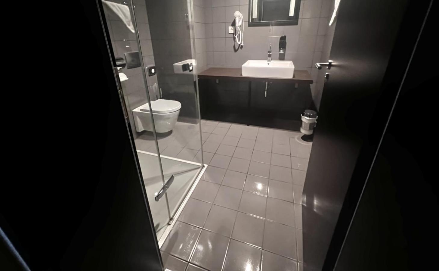 Double Room - Photo 4