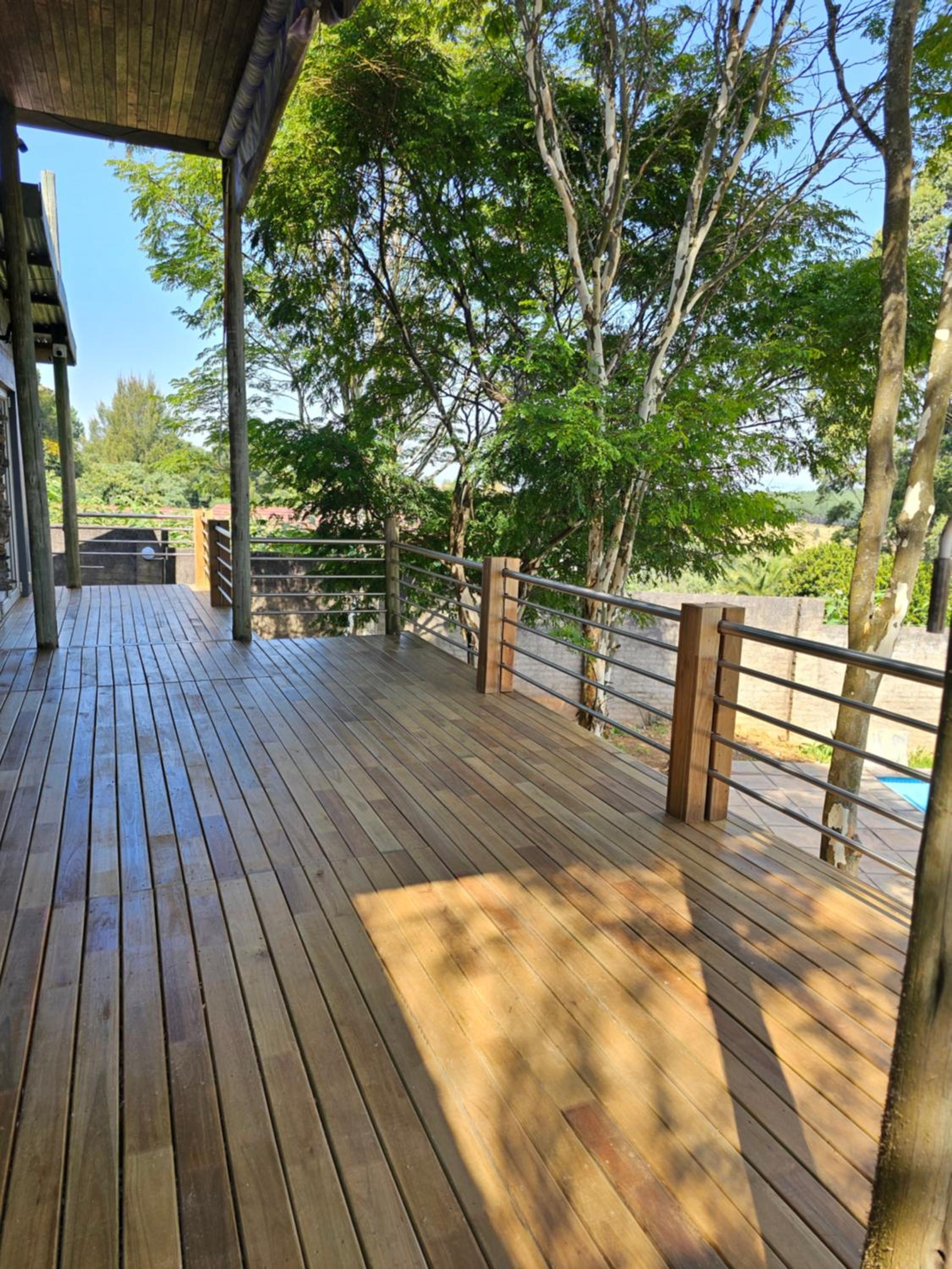 Four-Bedroom House - Photo 45