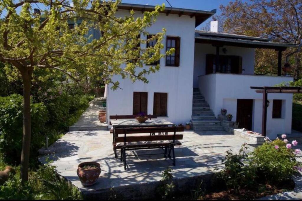 Two-Bedroom House photo 2