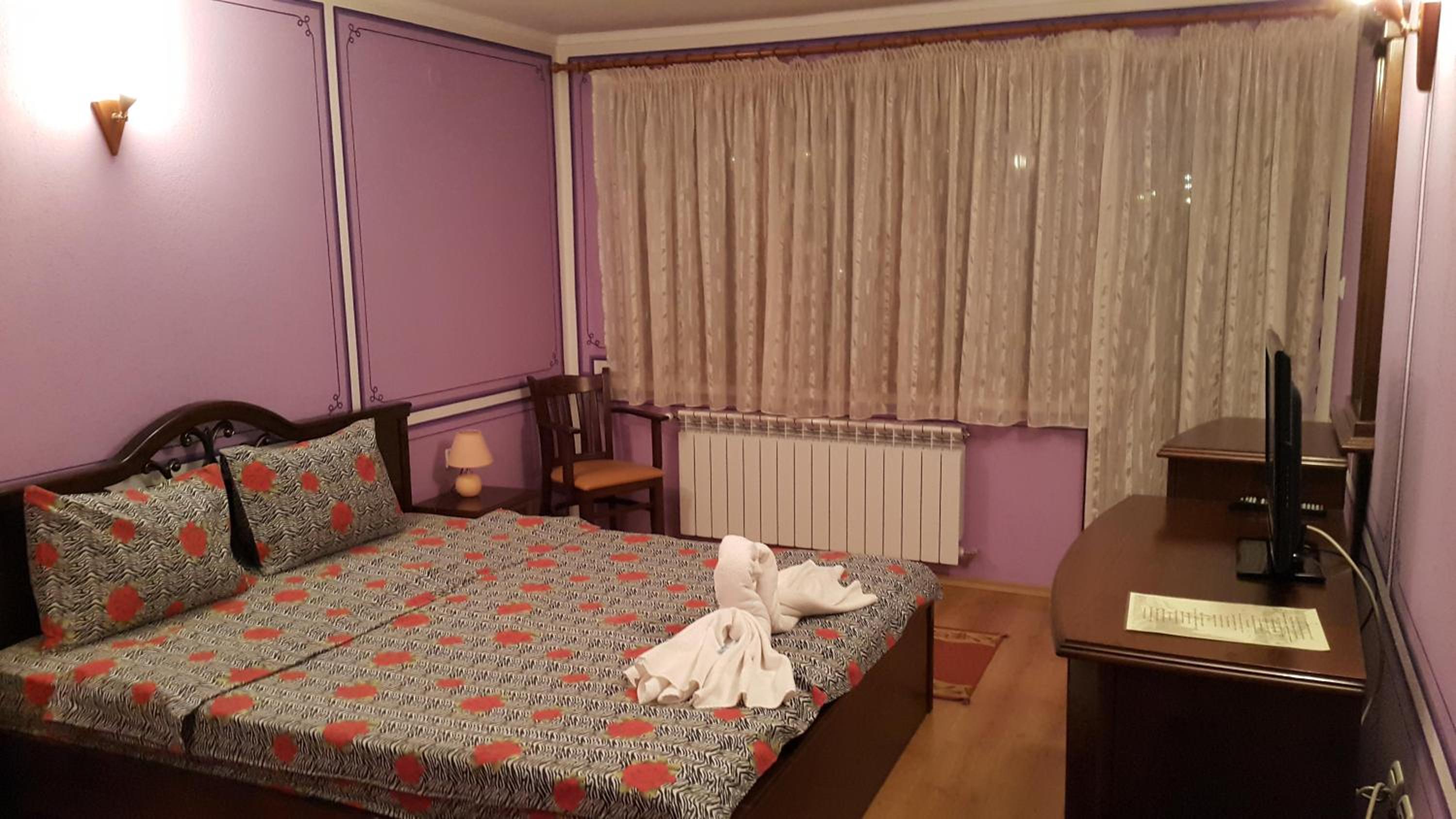 Deluxe Double Room with Balcony photo 2