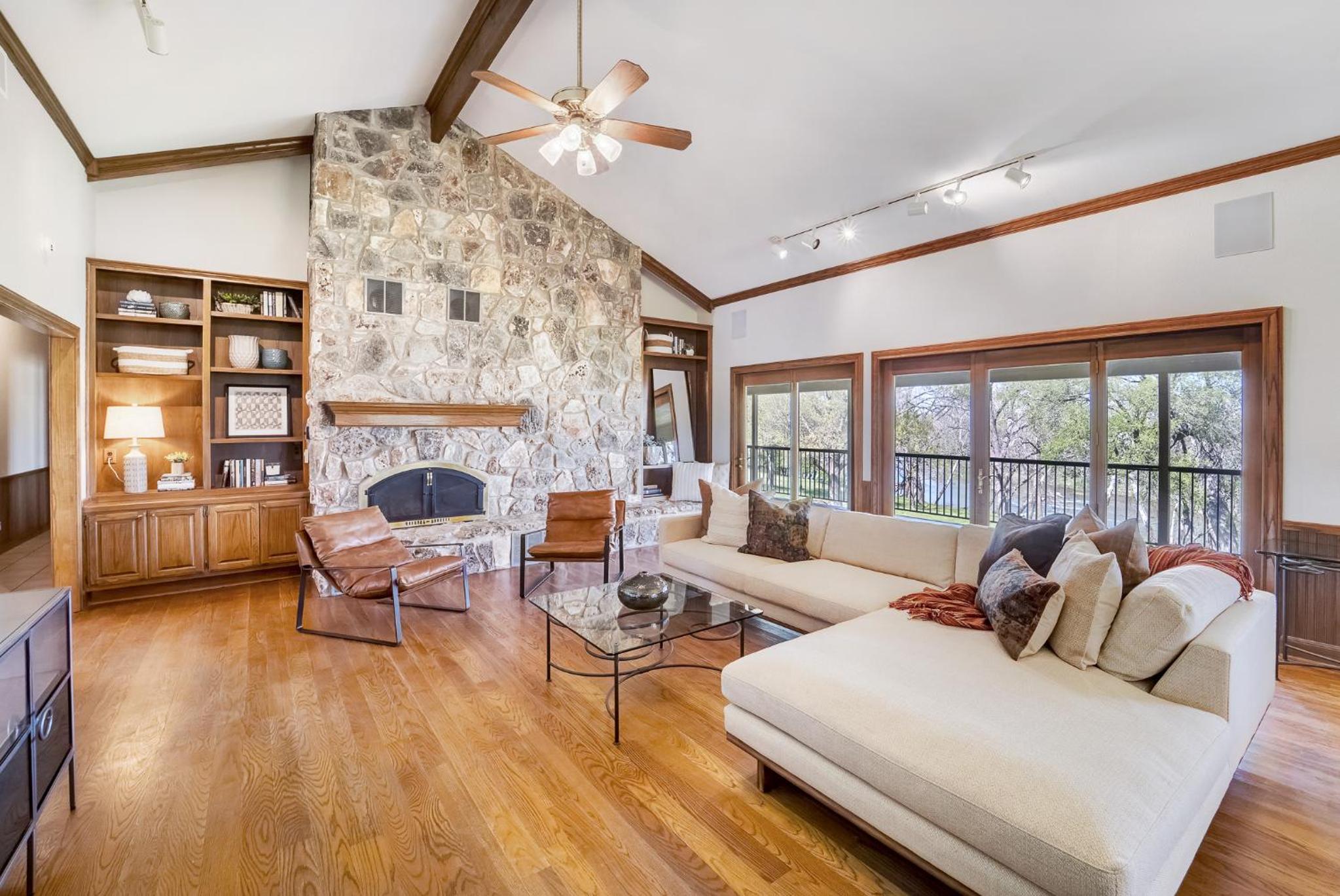 Four-Bedroom House photo 1
