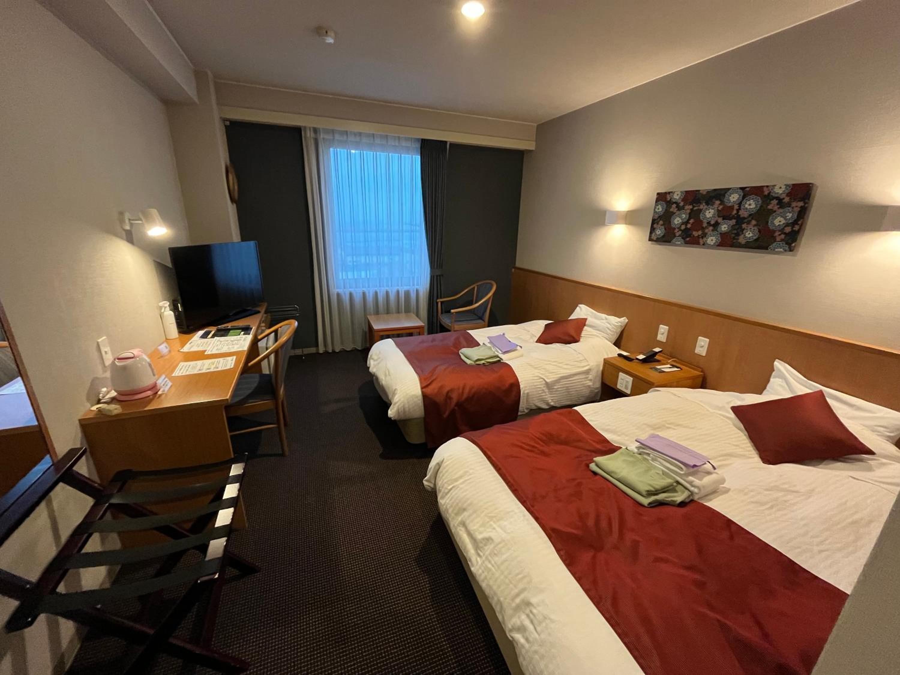 Standard Twin Room - Non-Smoking photo 1