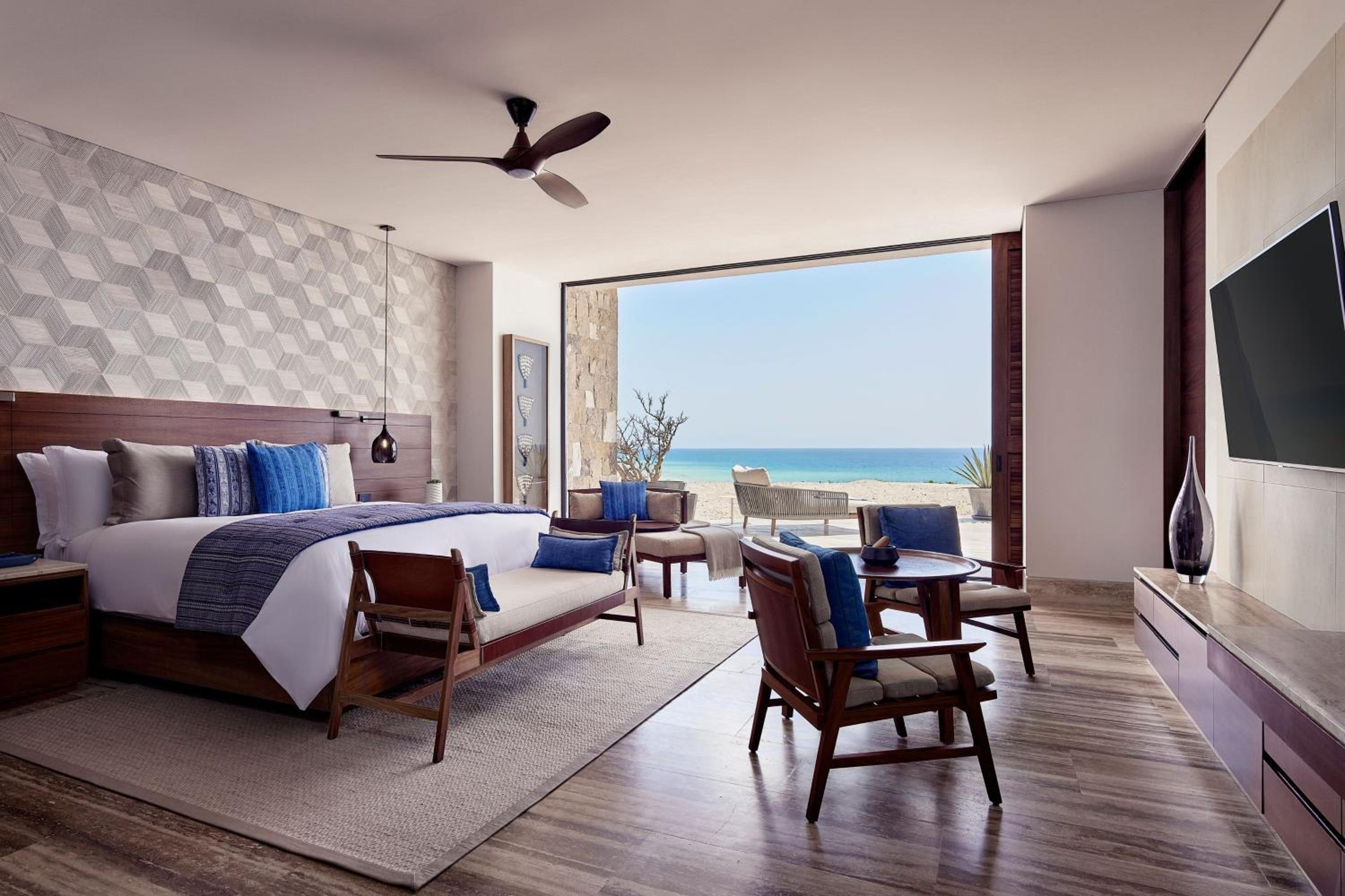 Cortes Beachfront 2 Bedroom Suite