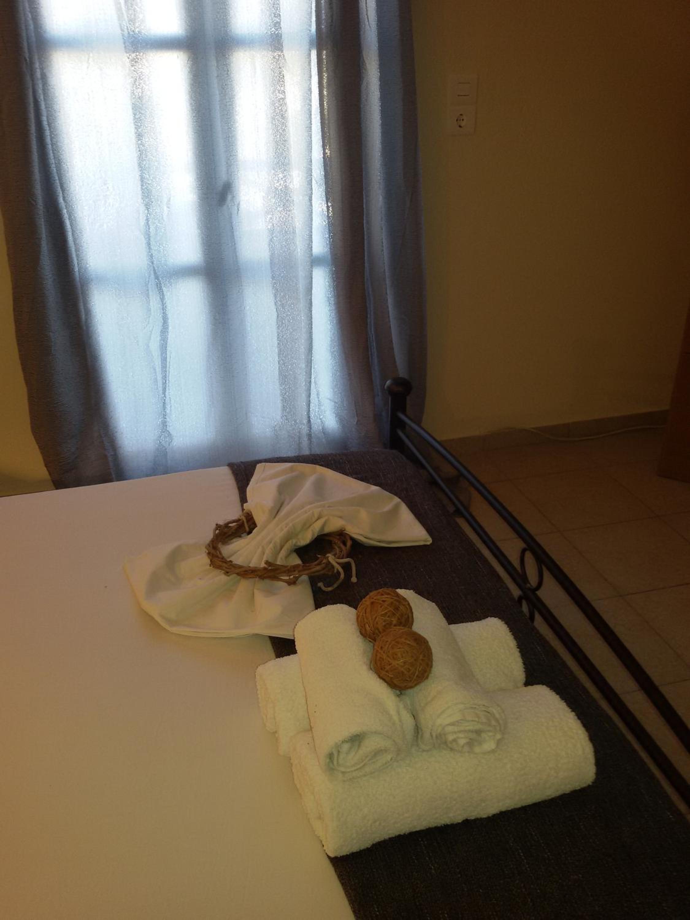 Superior Double or Twin Room - Photo 13