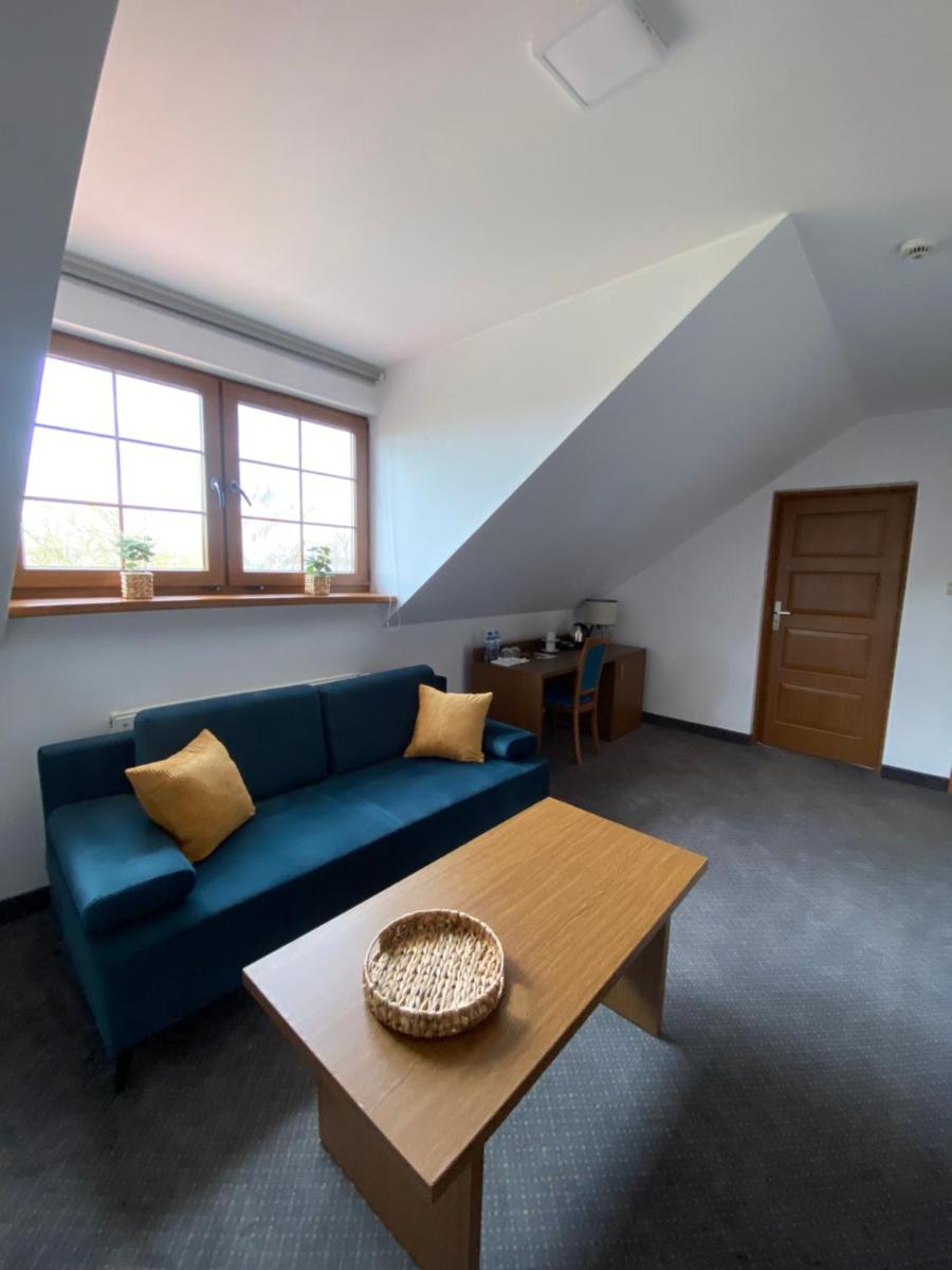 One-Bedroom Apartment - Photo 4