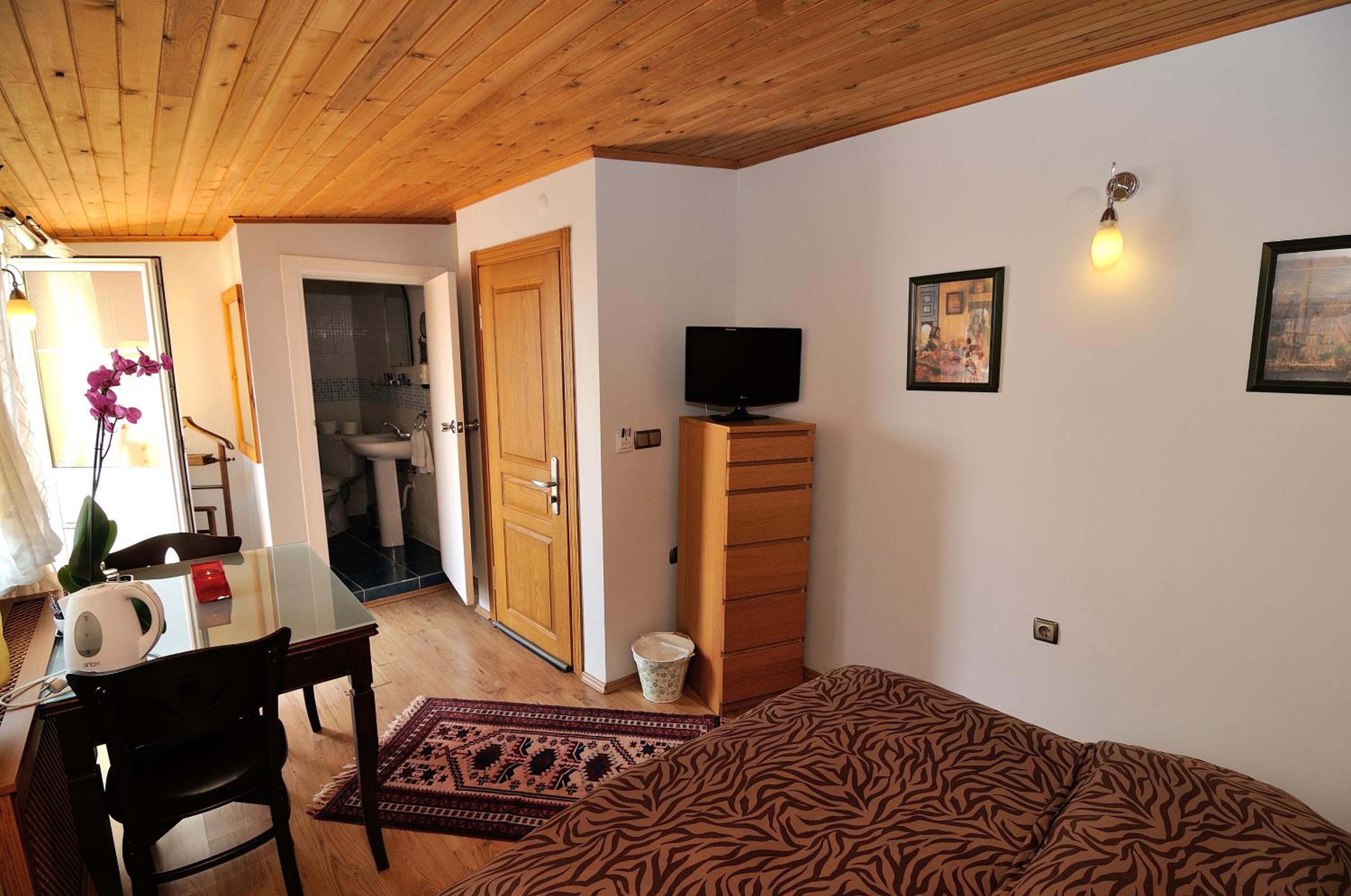 Double Room with Balcony and Sea View photo 1