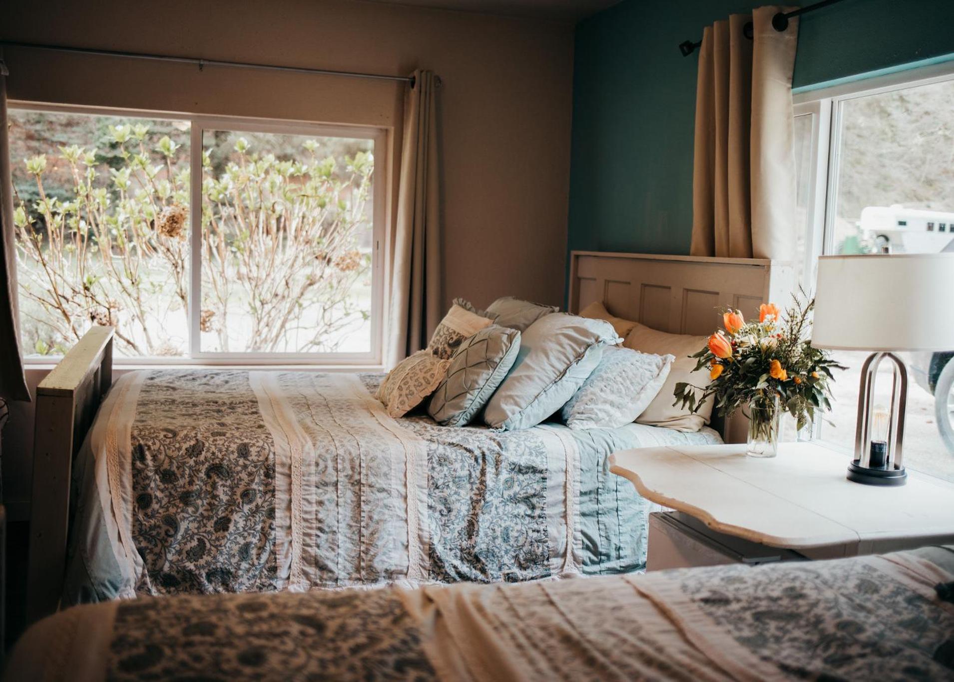 Deluxe Queen Room photo 2