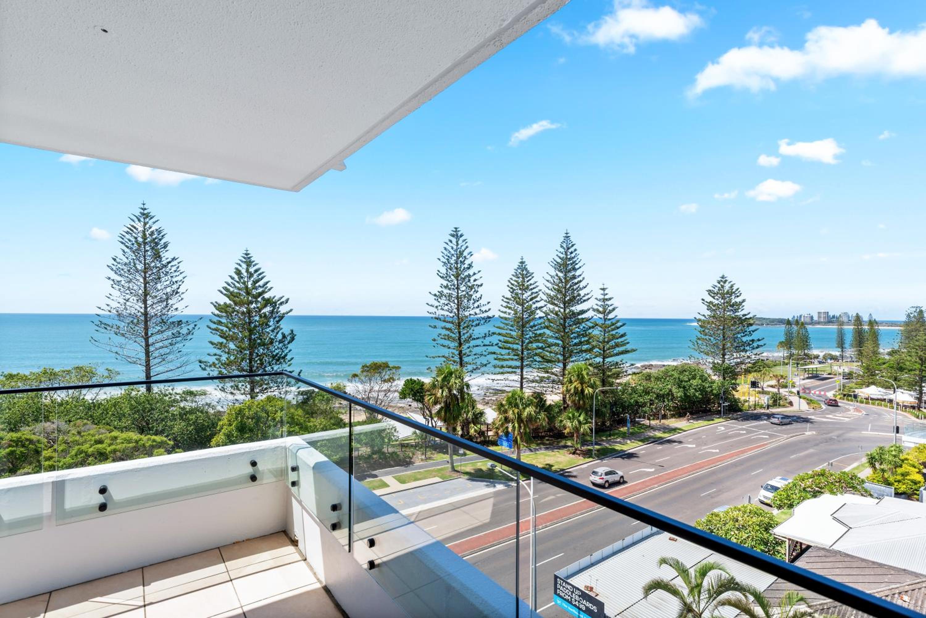 Two-Bedroom Apartment with Ocean View - Photo 27
