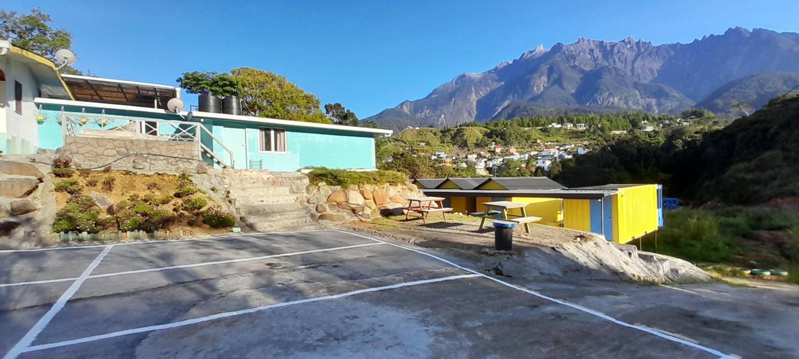 Double Room with Mountain View - Photo 31