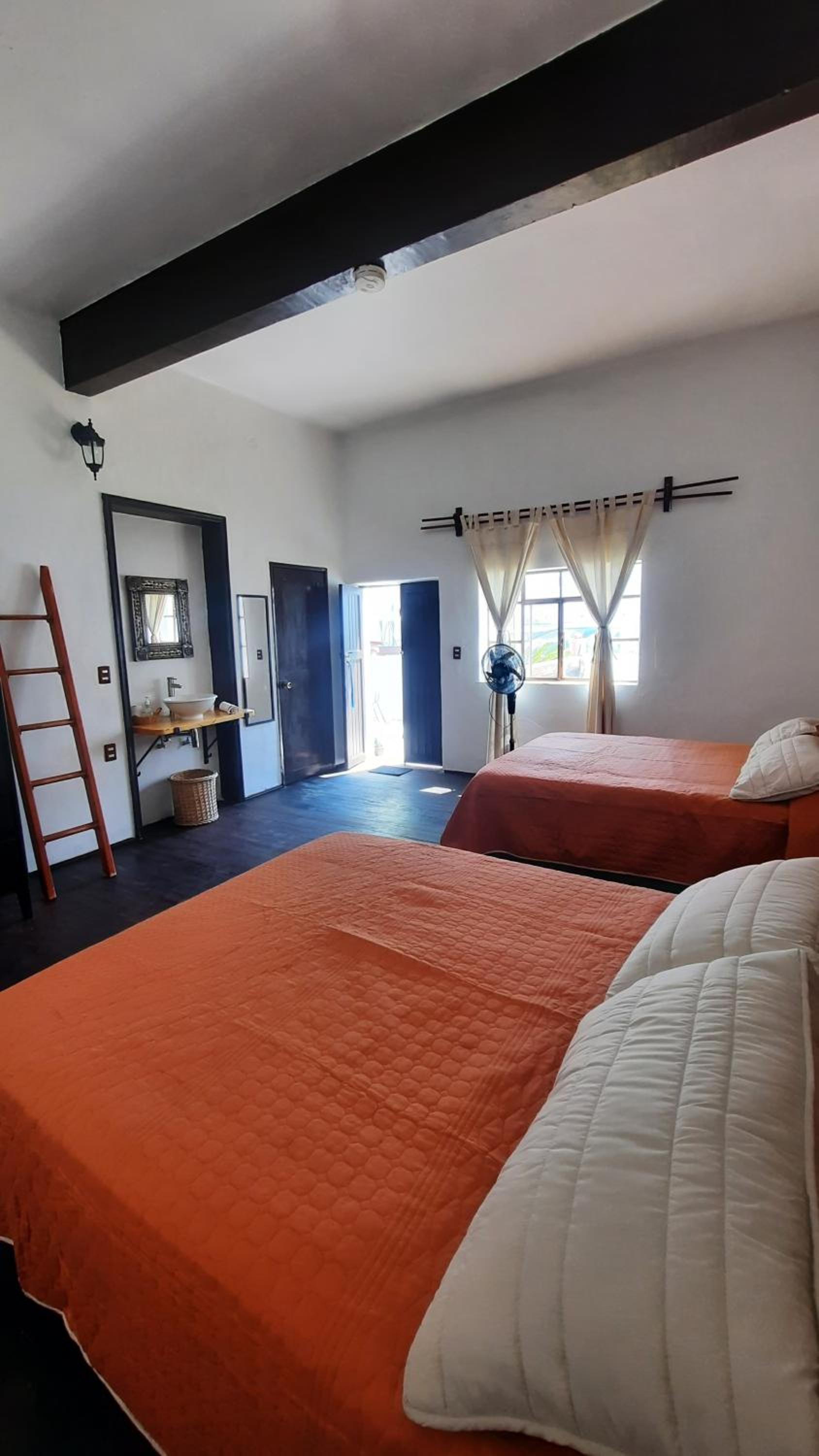 Large Double Room photo 1