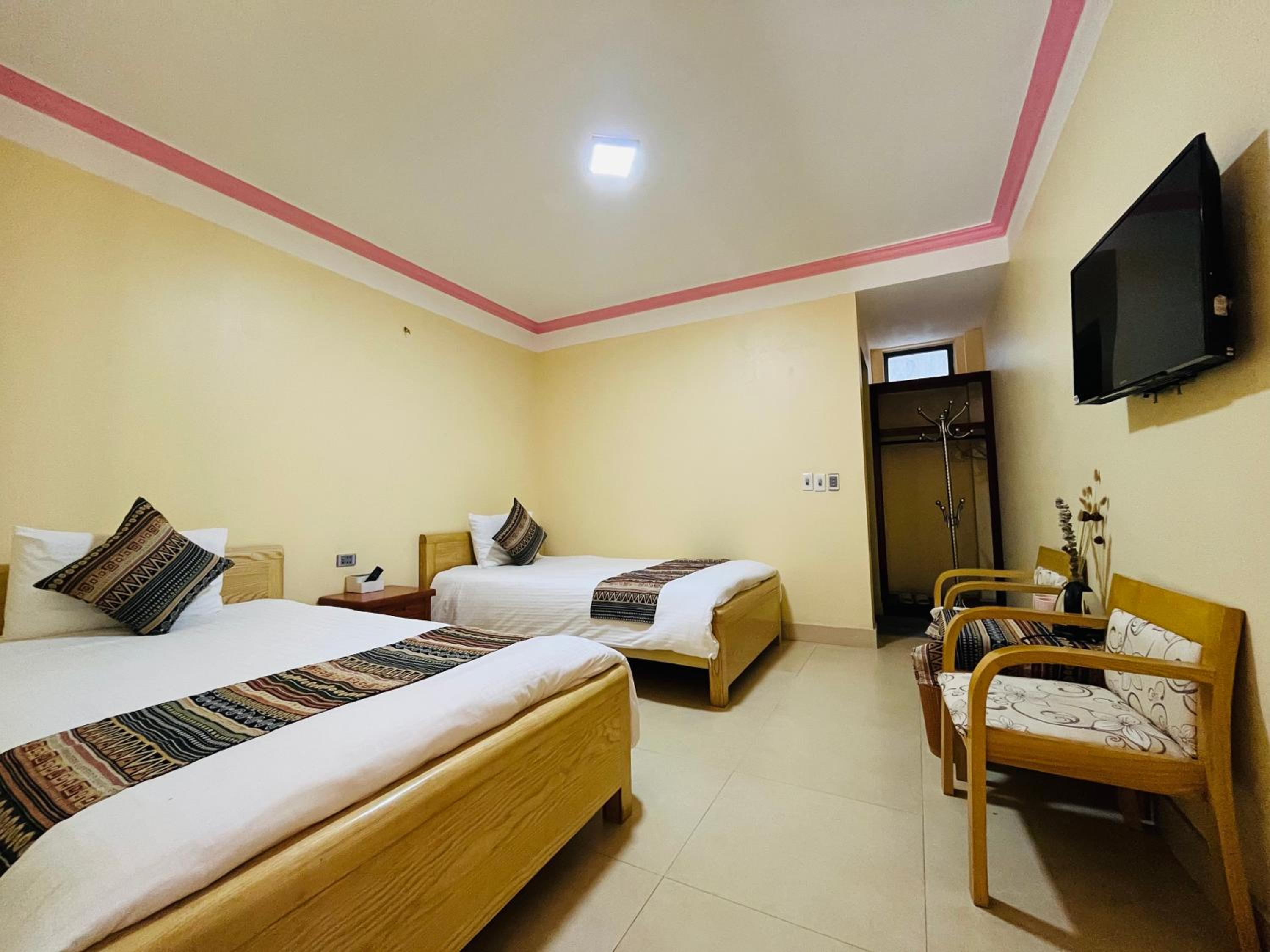 Deluxe Double or Twin Room photo 1