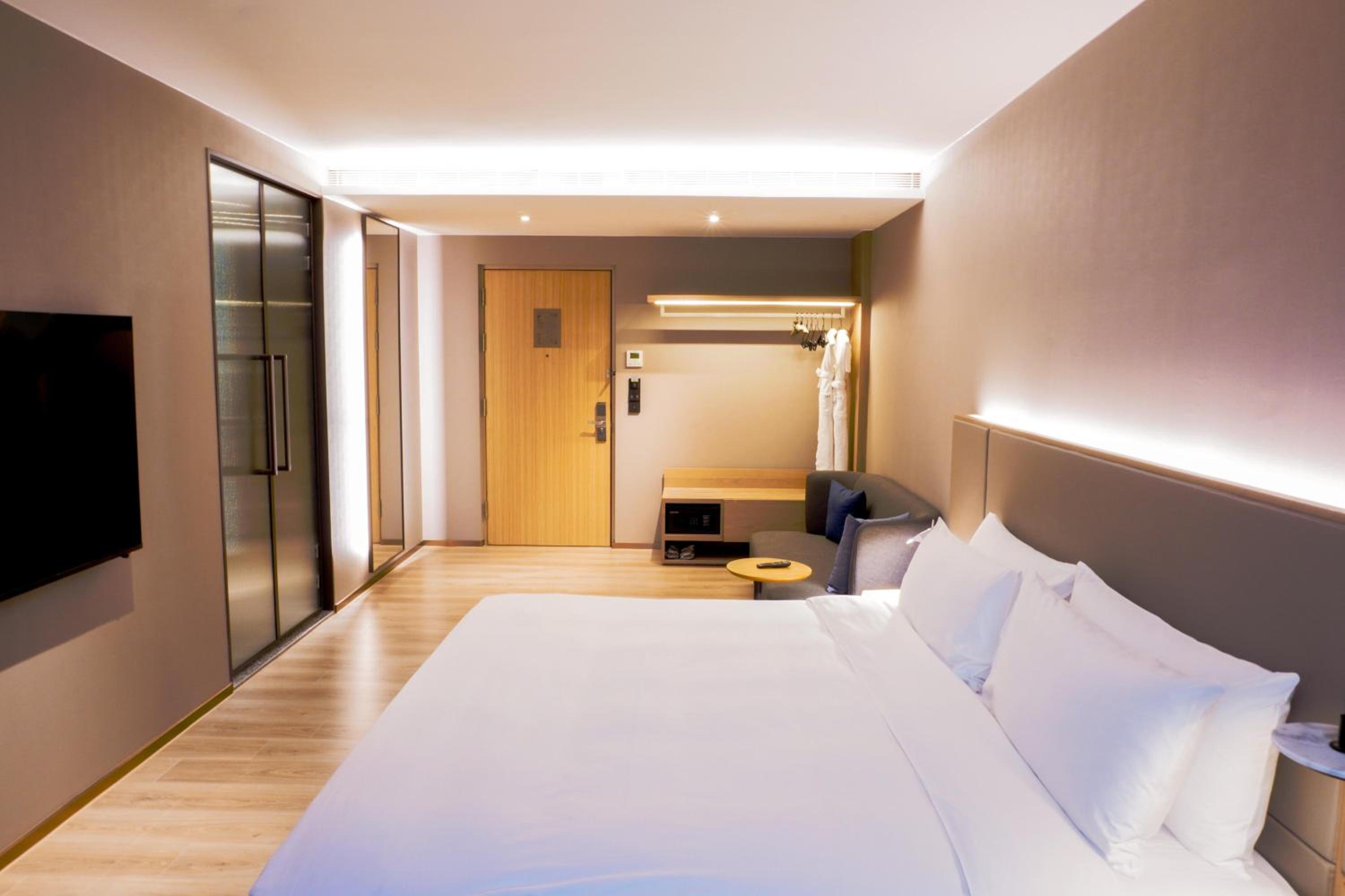 Standard Double Room with Harbor View