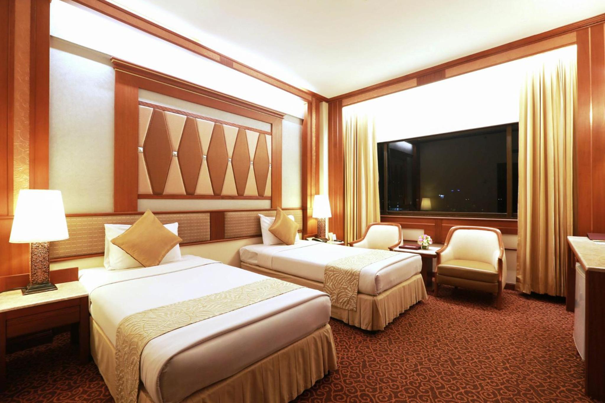 Superior Twin Room