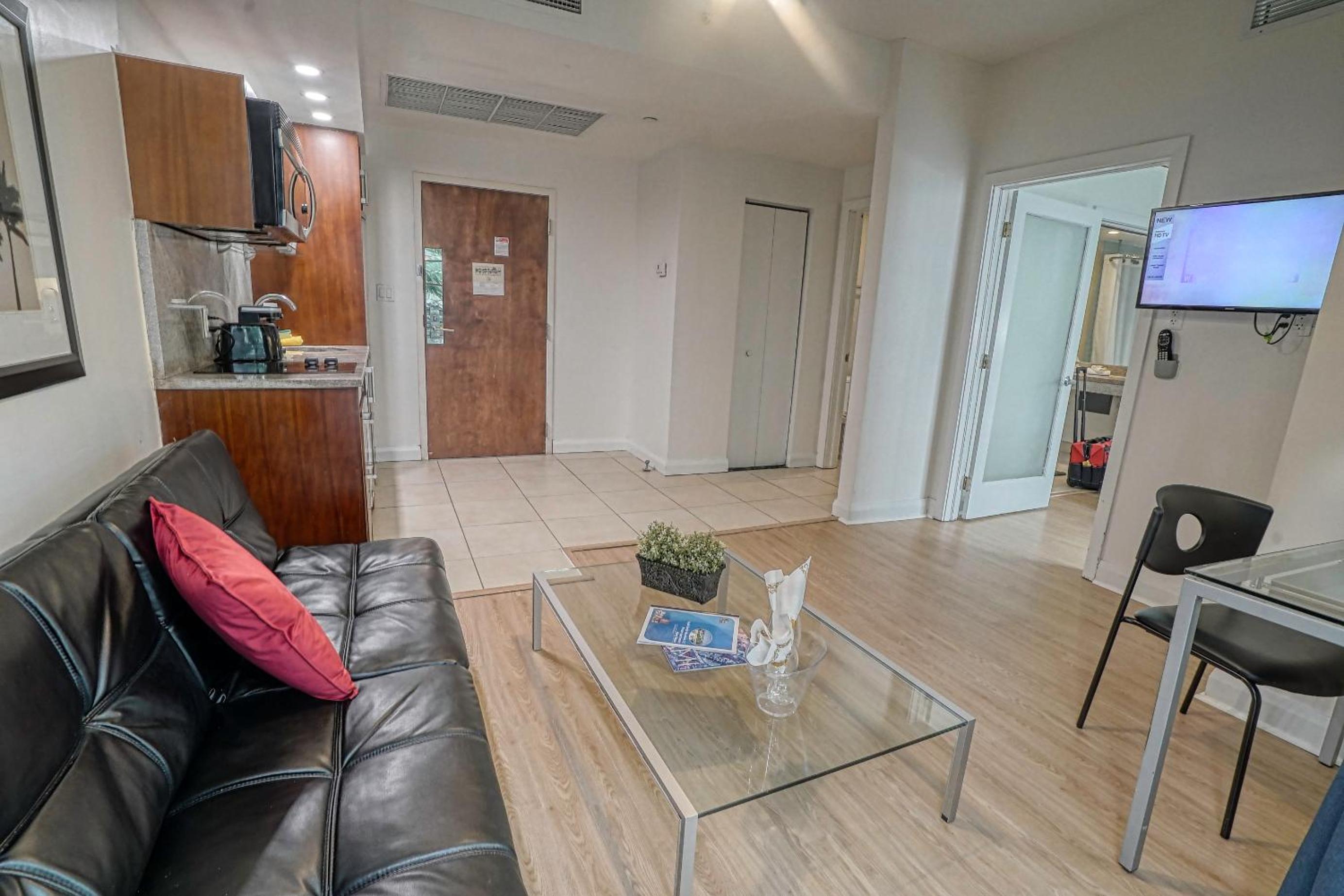 Deluxe Apartment