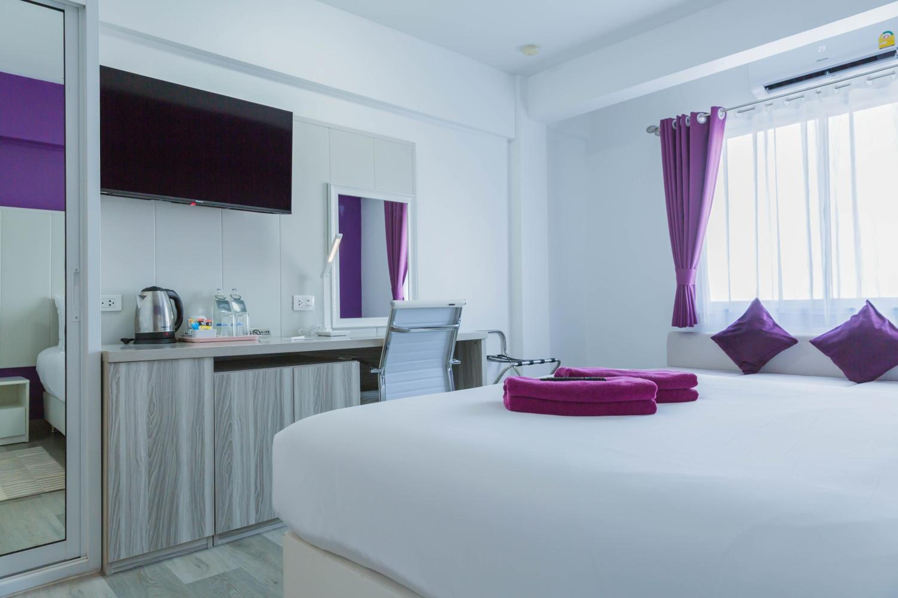 Superior Double Room South Wing photo 3