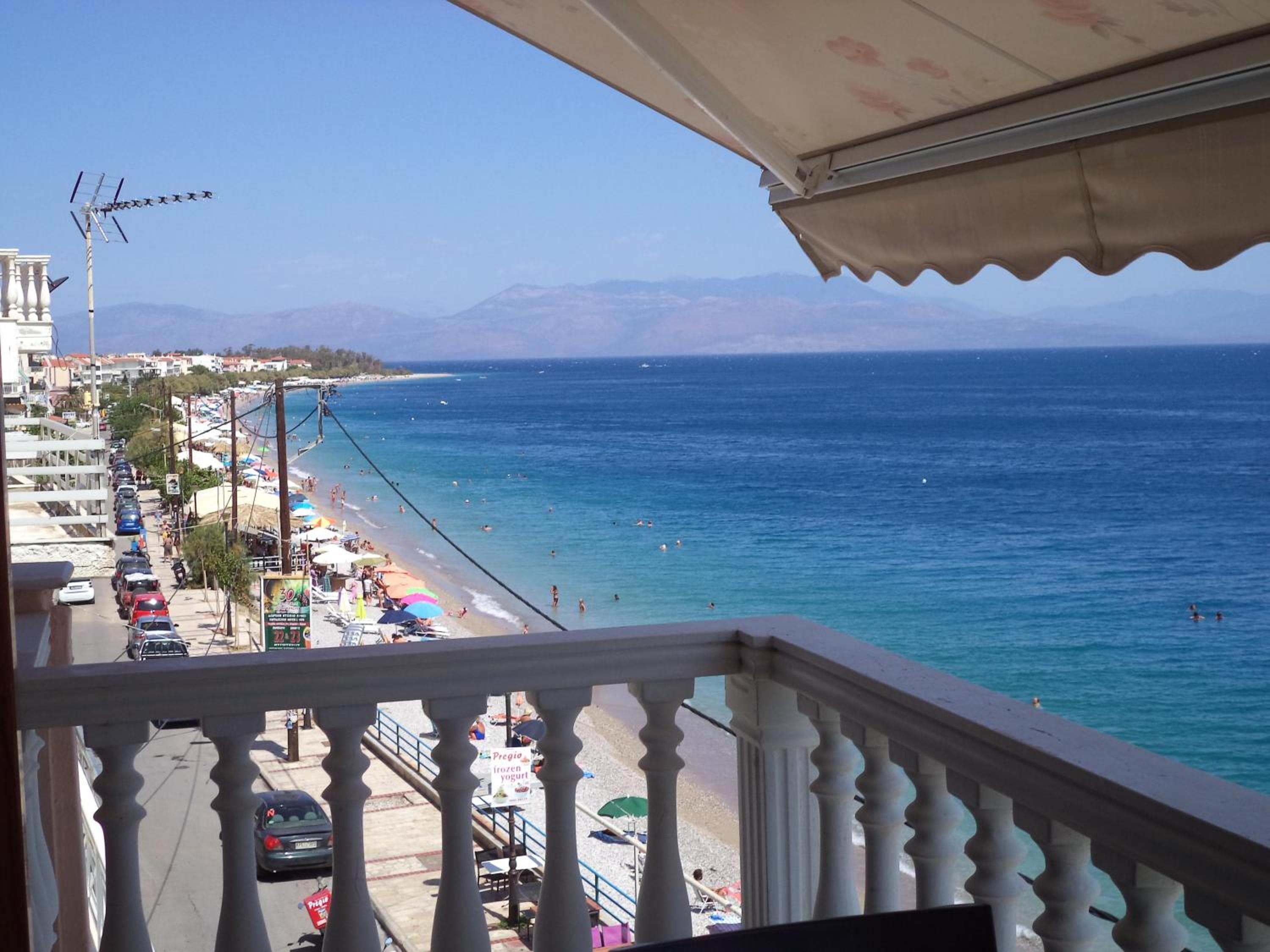 Double or Twin Apartment with Sea View (2 adults) - Photo 21
