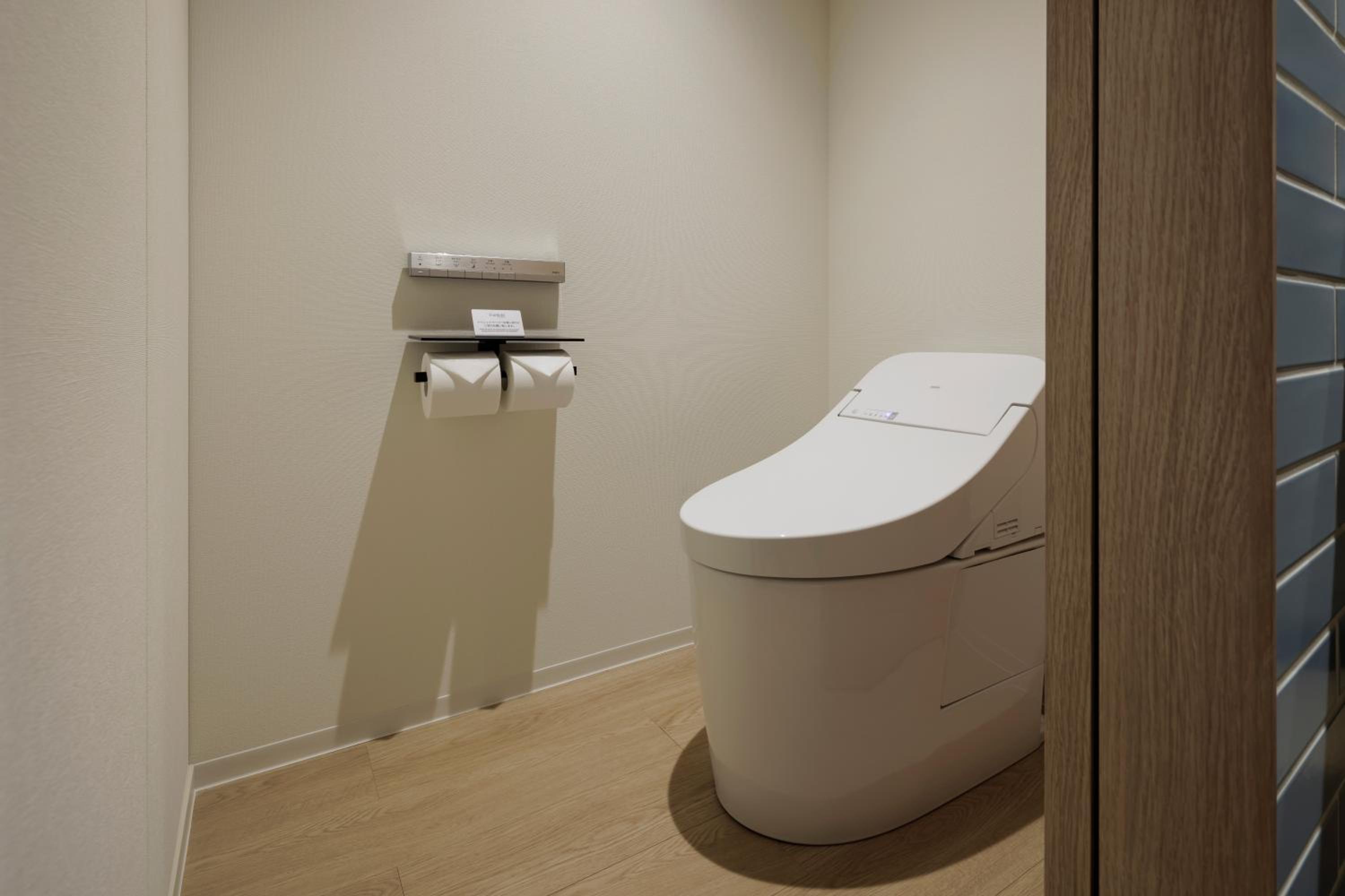 Standard Twin Room - Photo 10