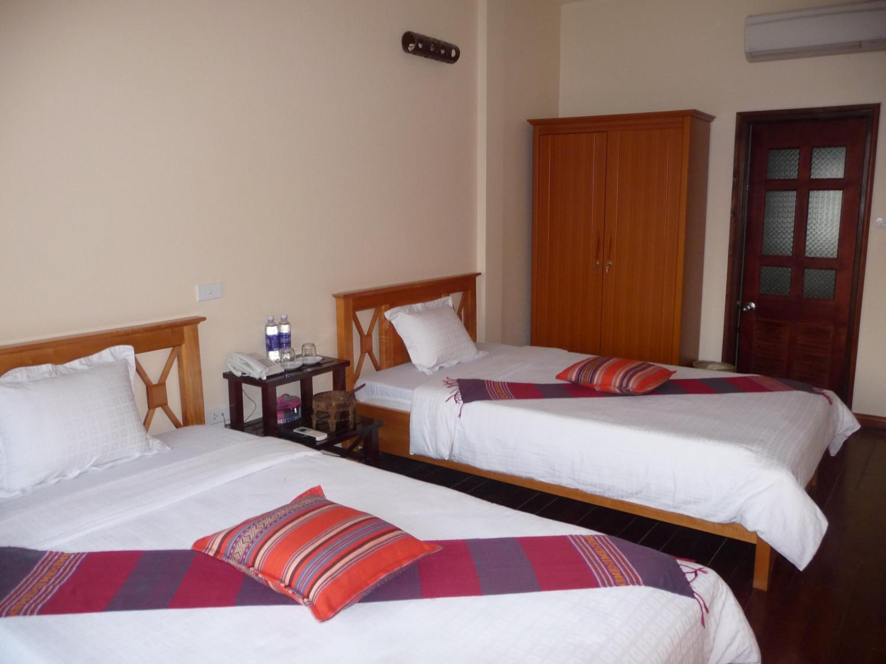 Standard Twin Room photo 3