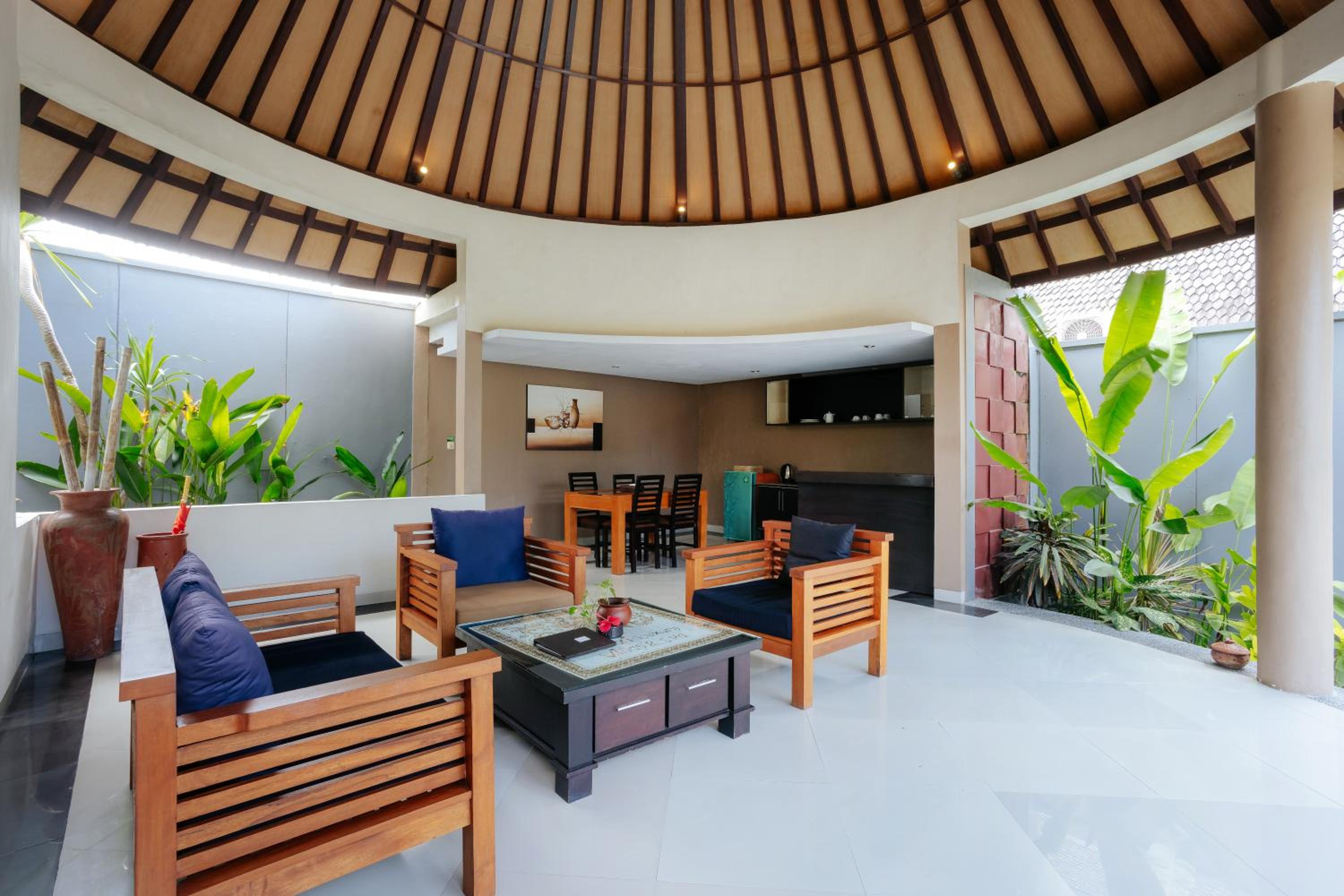 Two-Bedroom Villa with Private Pool - Photo 10