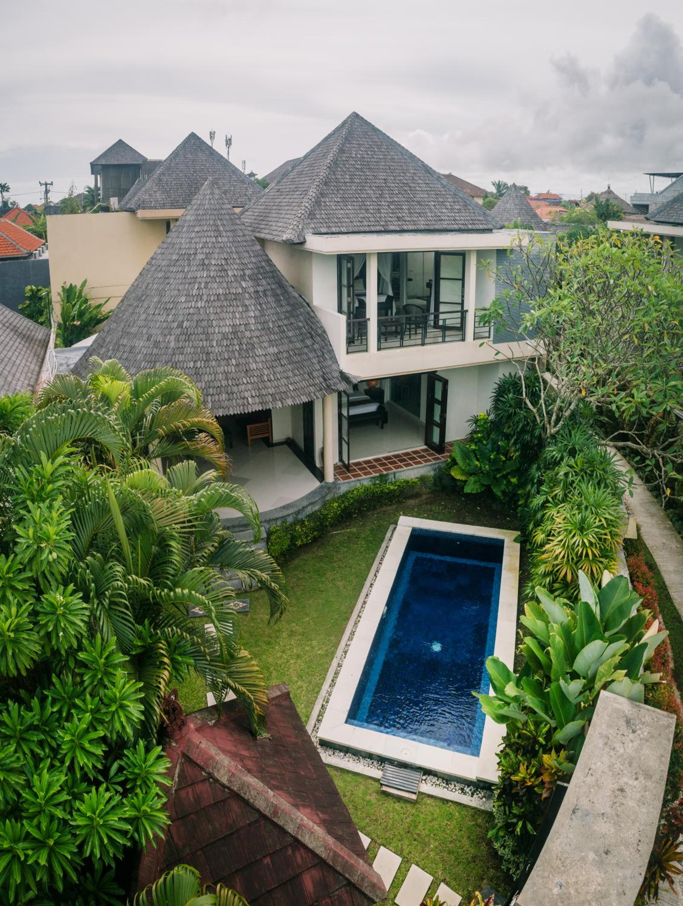 Two-Bedroom Villa with Private Pool - Photo 2