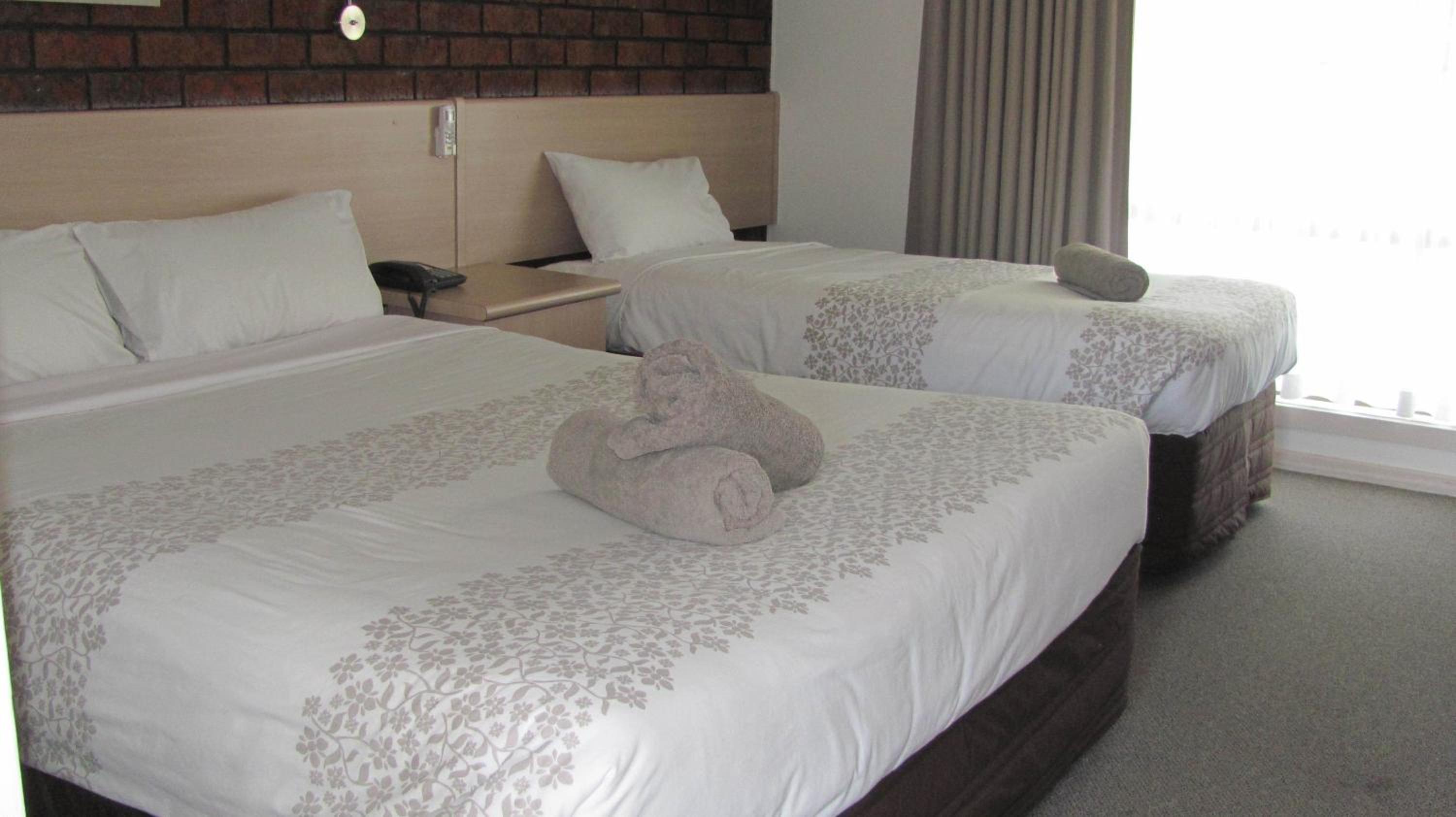 Standard Double or Twin Room - Photo 1