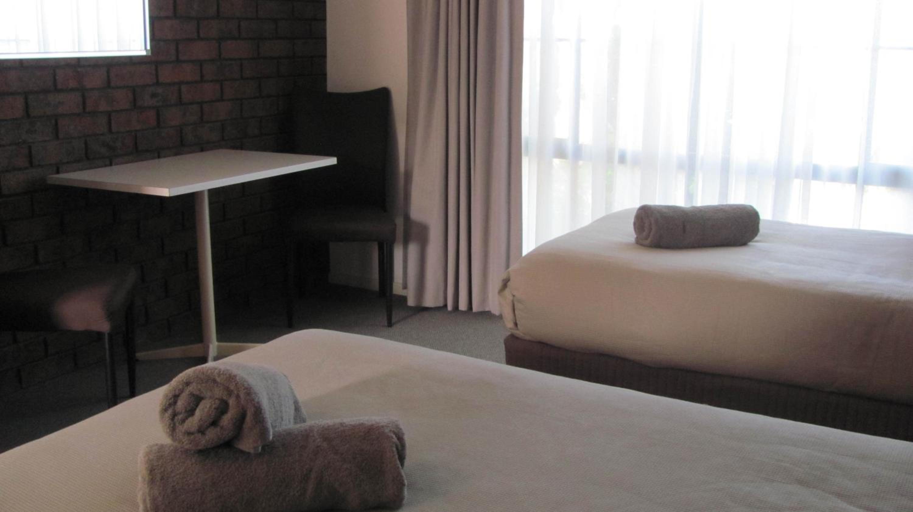 Standard Double or Twin Room - Photo 2