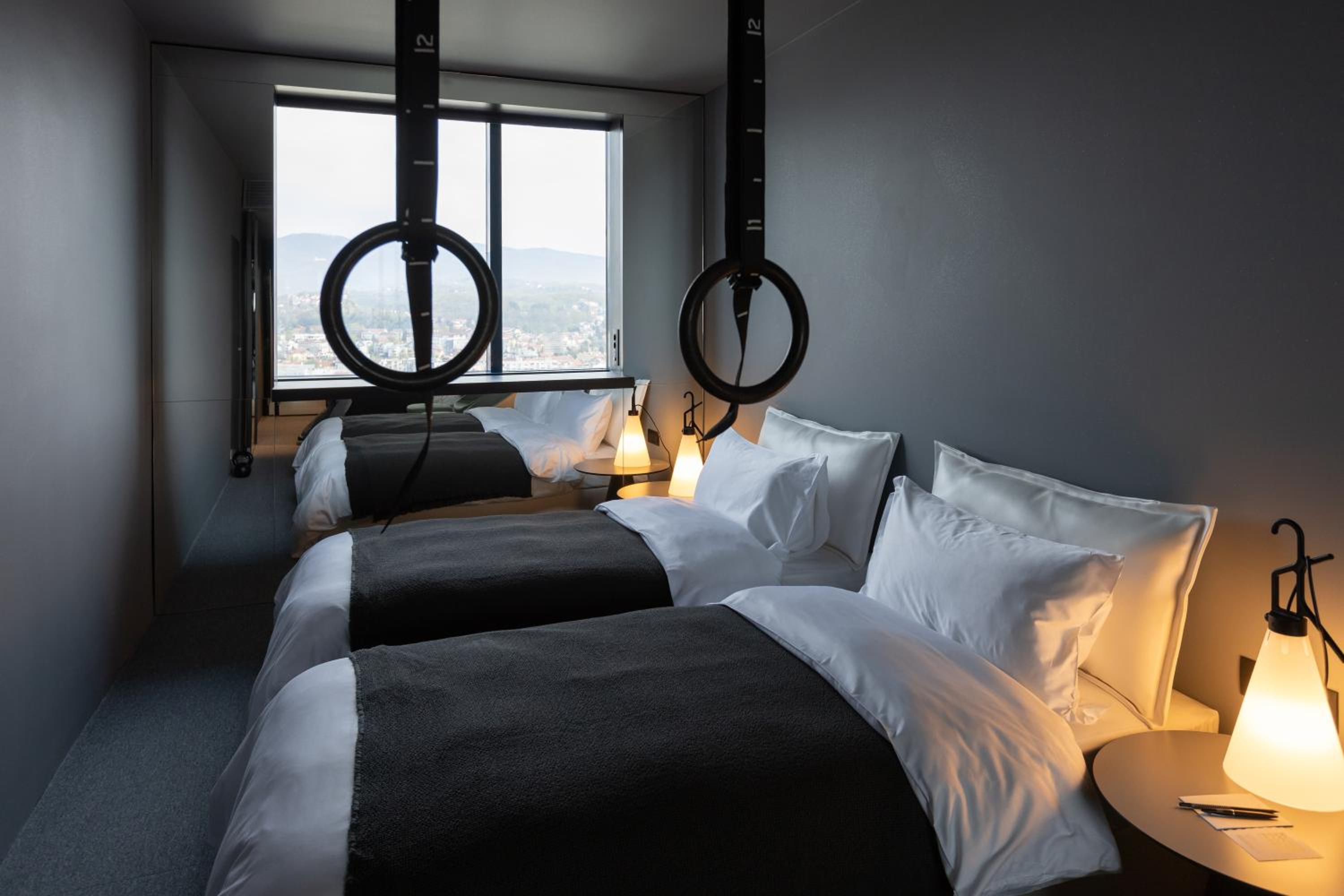 Hangout Edition Room - Photo 2