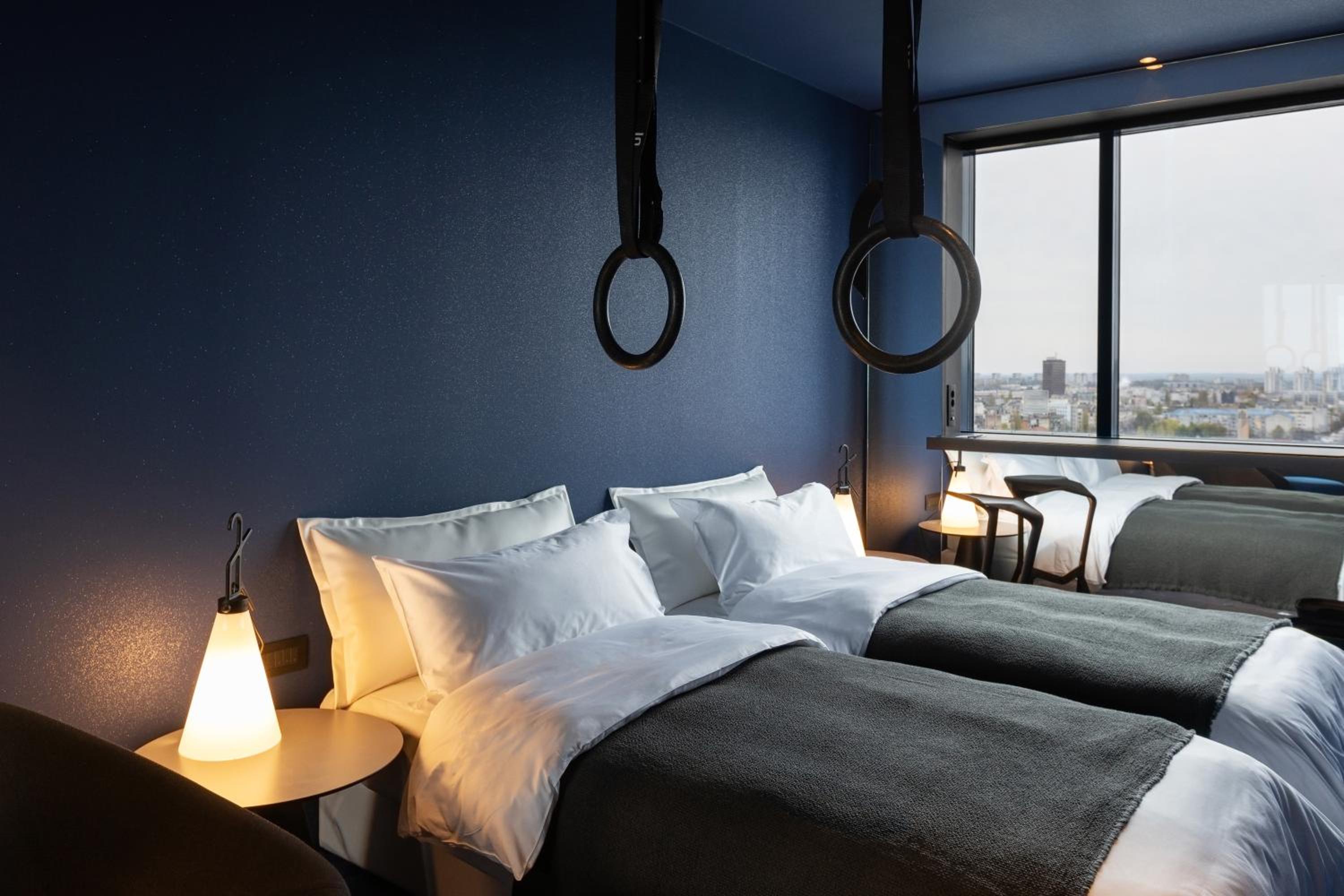 Hangout Edition Room - Photo 6