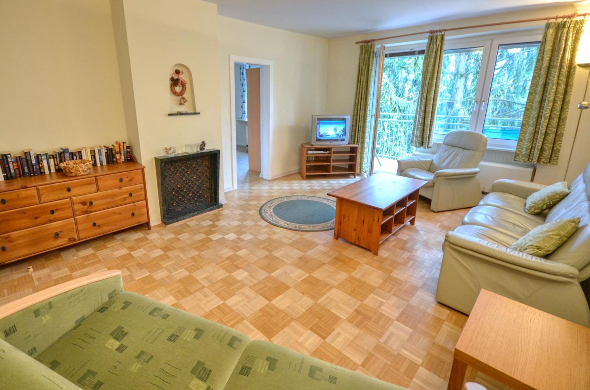 Apartment with Mountain View photo 1