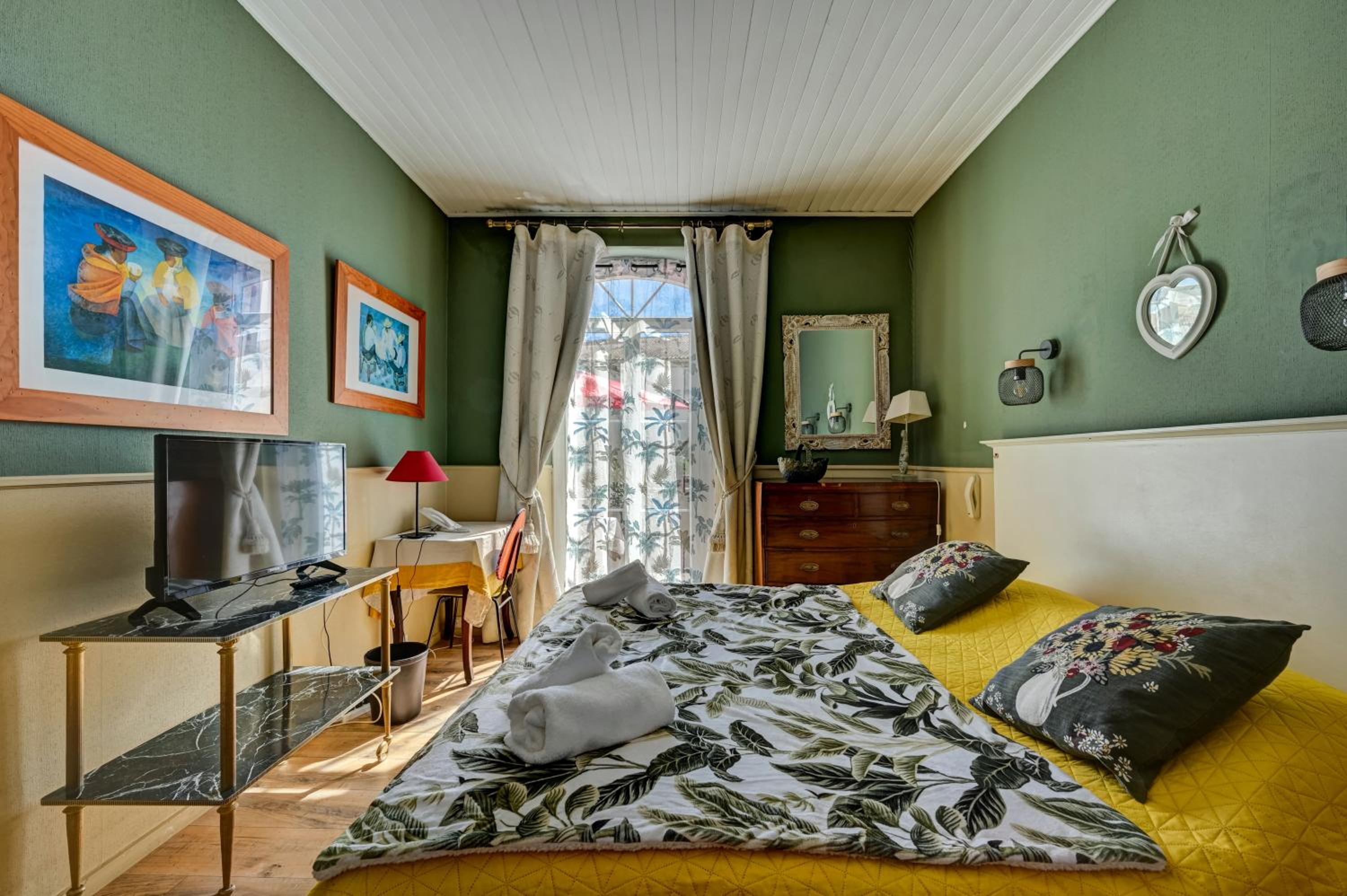 Privilege Room with Terrace photo 2