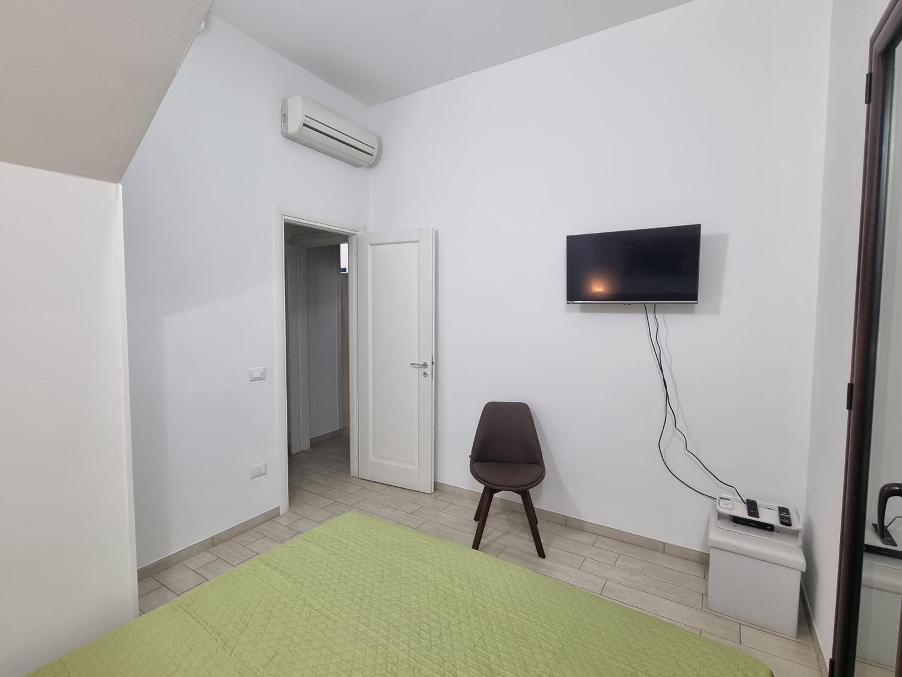 Apartment with Terrace photo 3