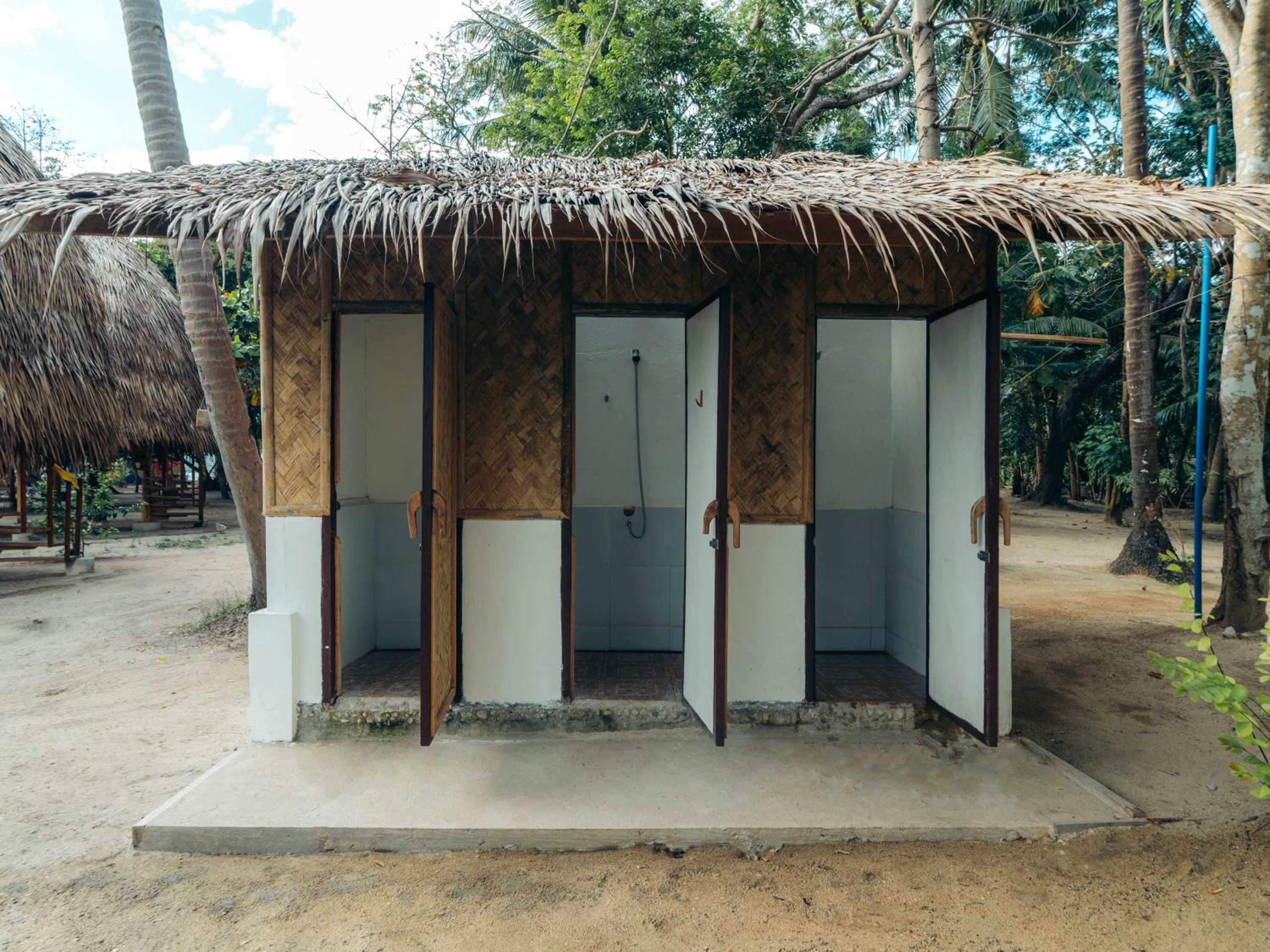 XL Bamboo Hut with Sea View  photo 2