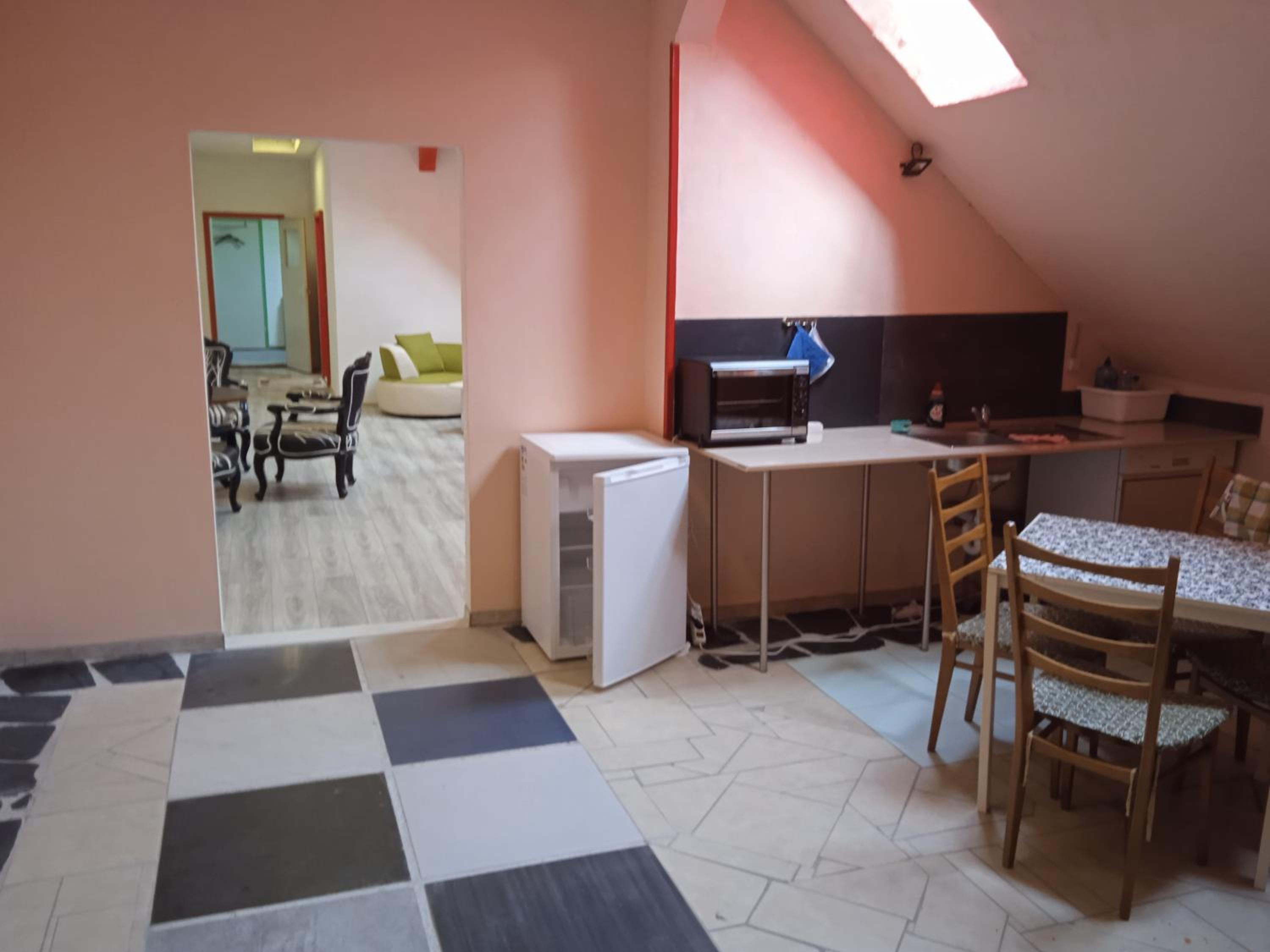 Studio Apartment photo 3