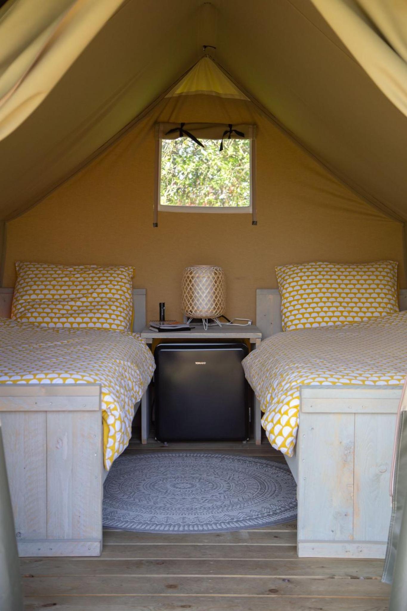 Tent - Photo 3