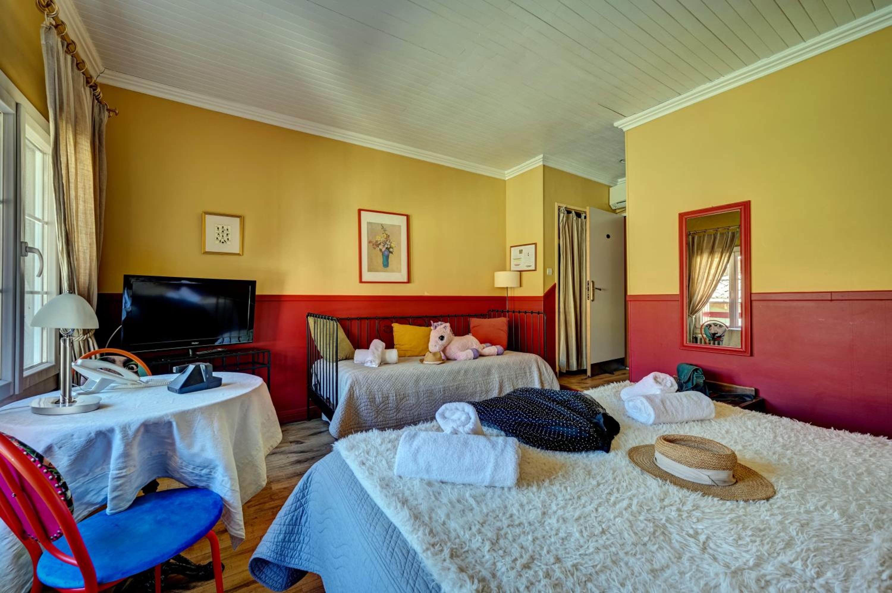 Superior Triple Room - Photo 1