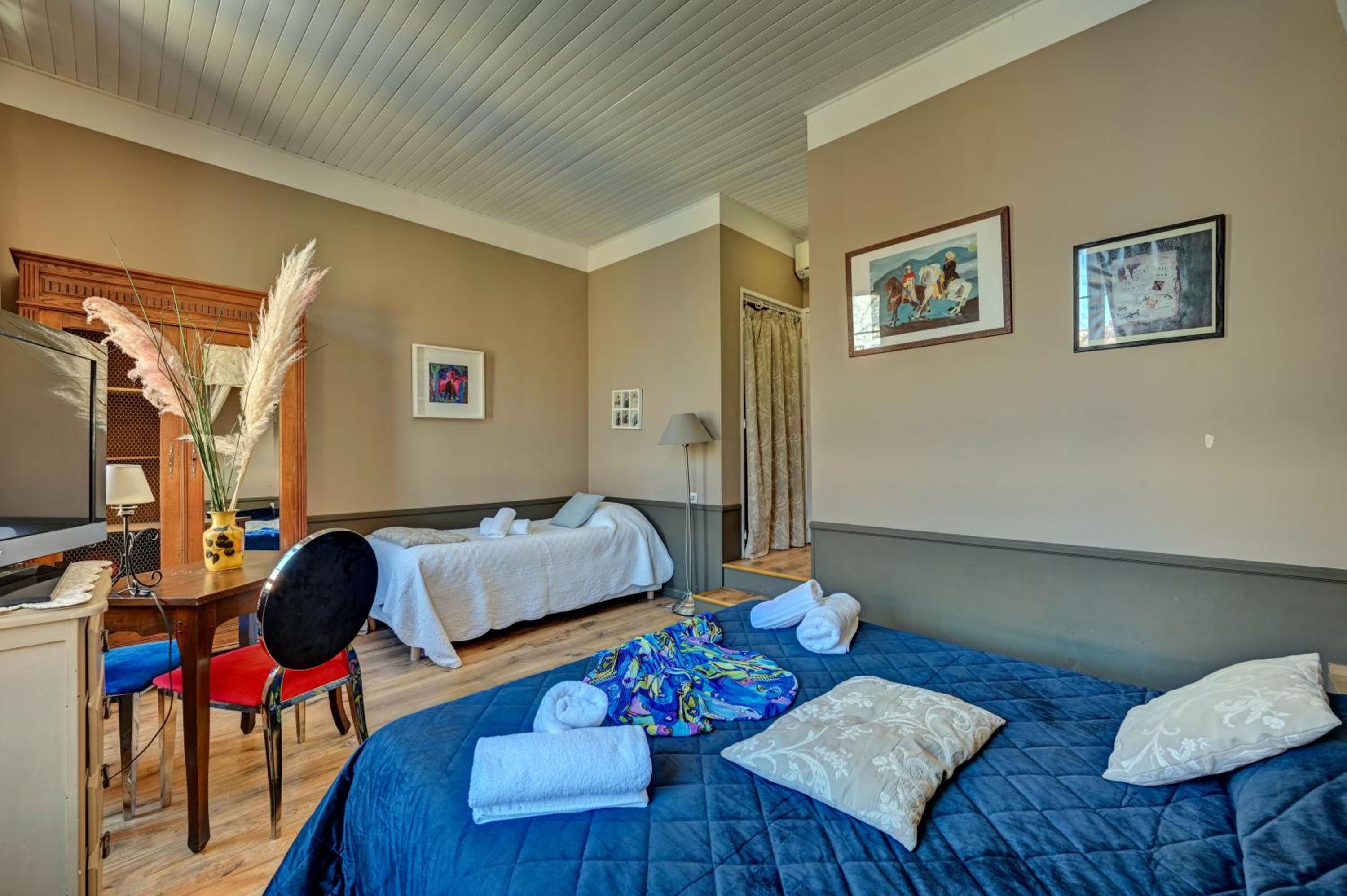 Superior Triple Room - Photo 3