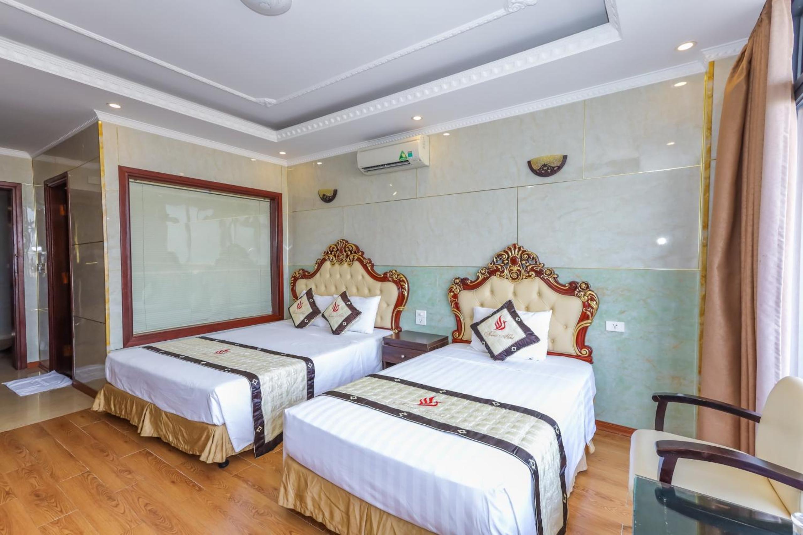 Deluxe Triple Room photo 2