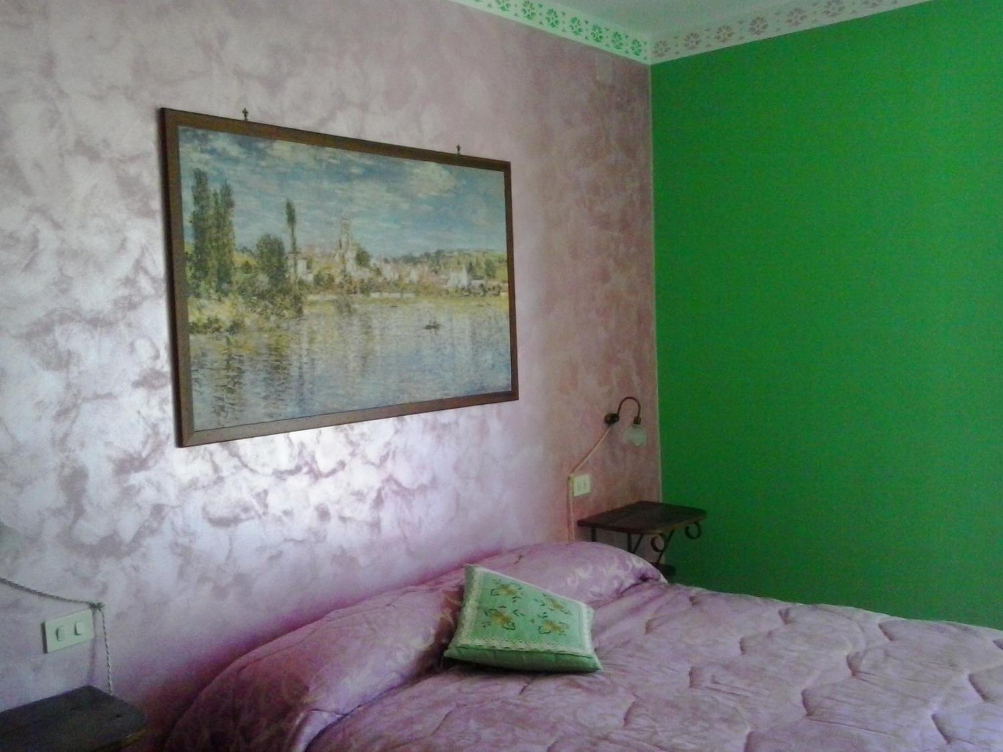 Double Room - Photo 8