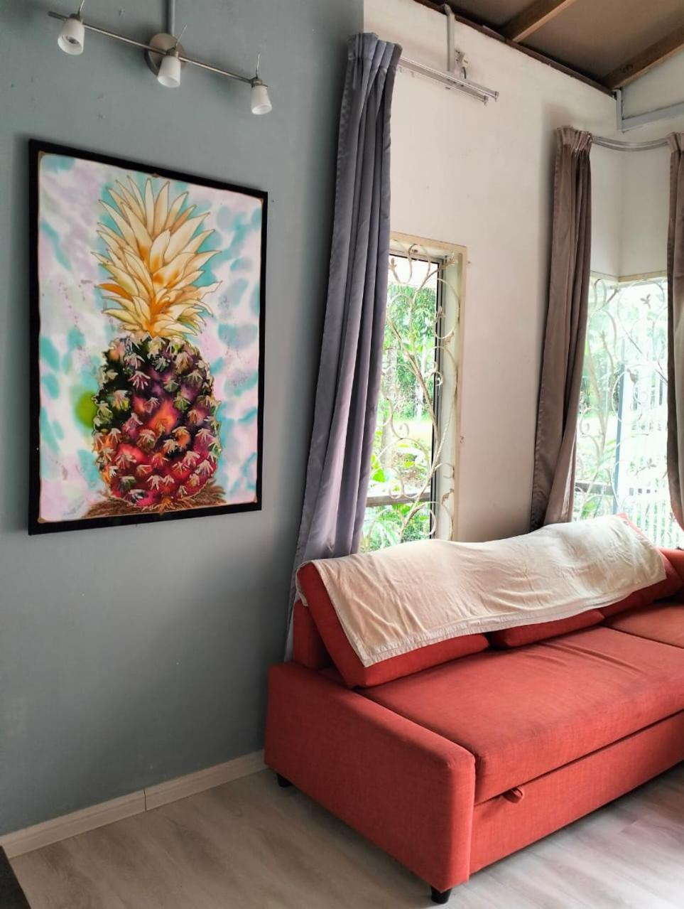 Two-Bedroom House photo 3