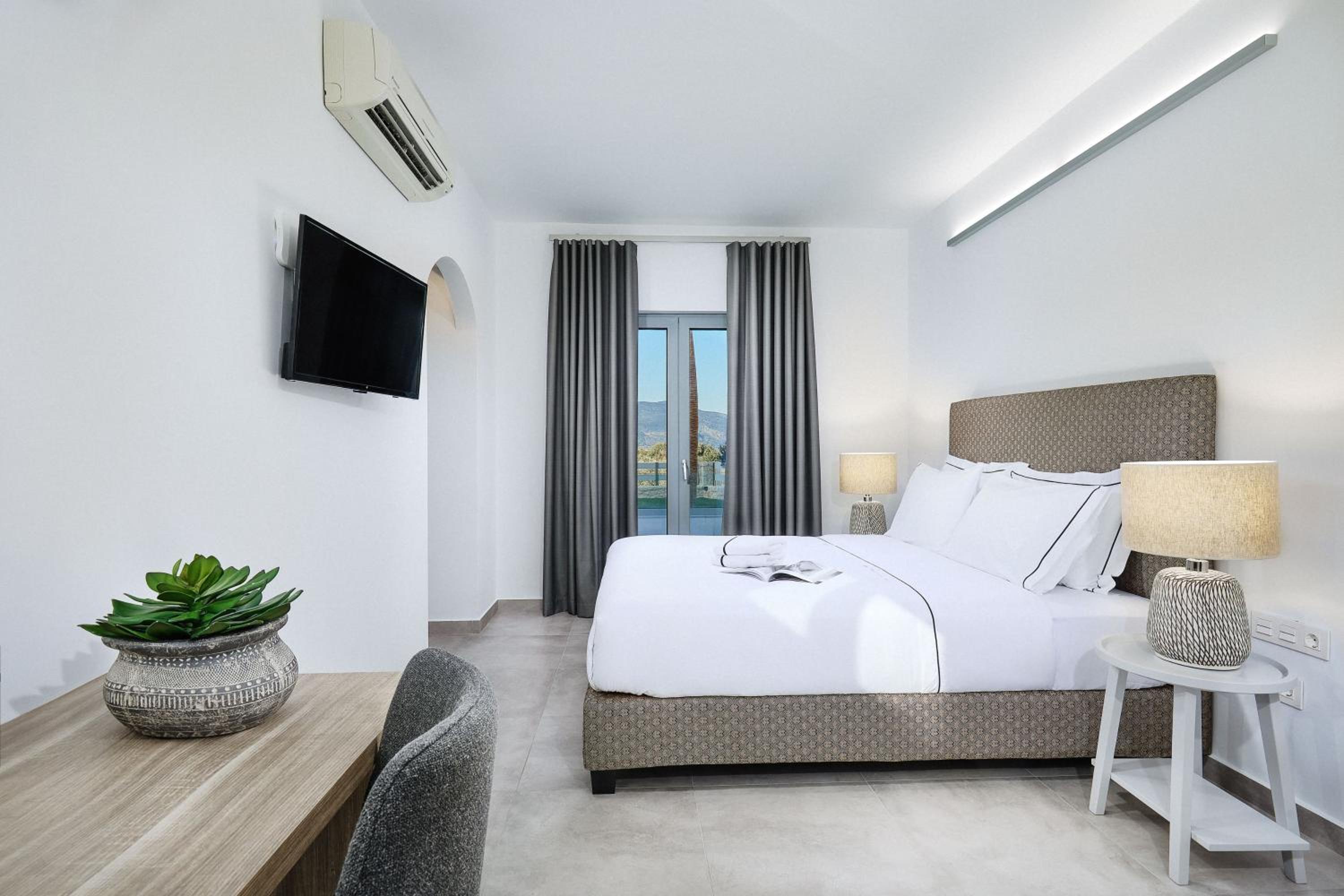 Deluxe Double | Ground Floor - Photo 3
