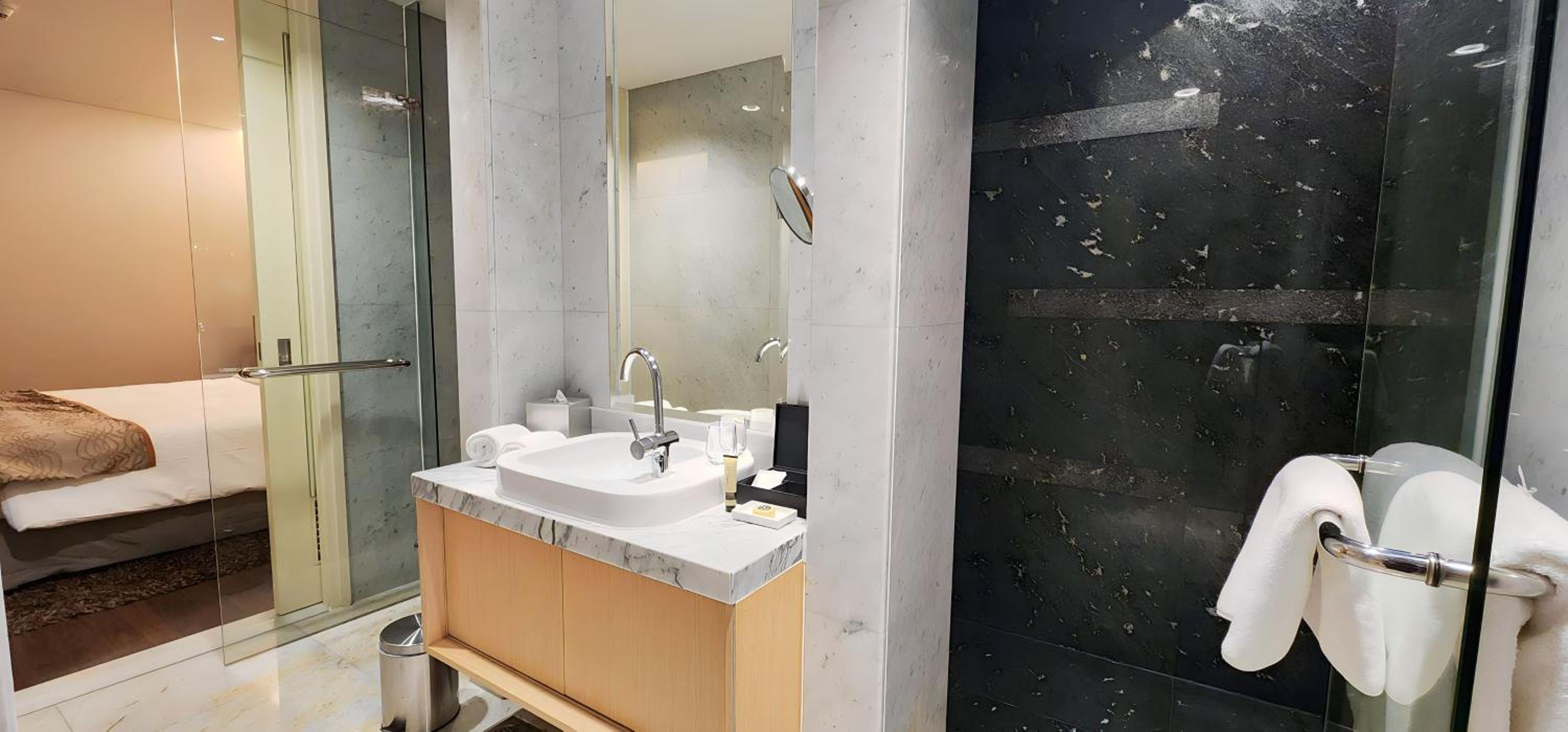 Malcolm Suite photo 3