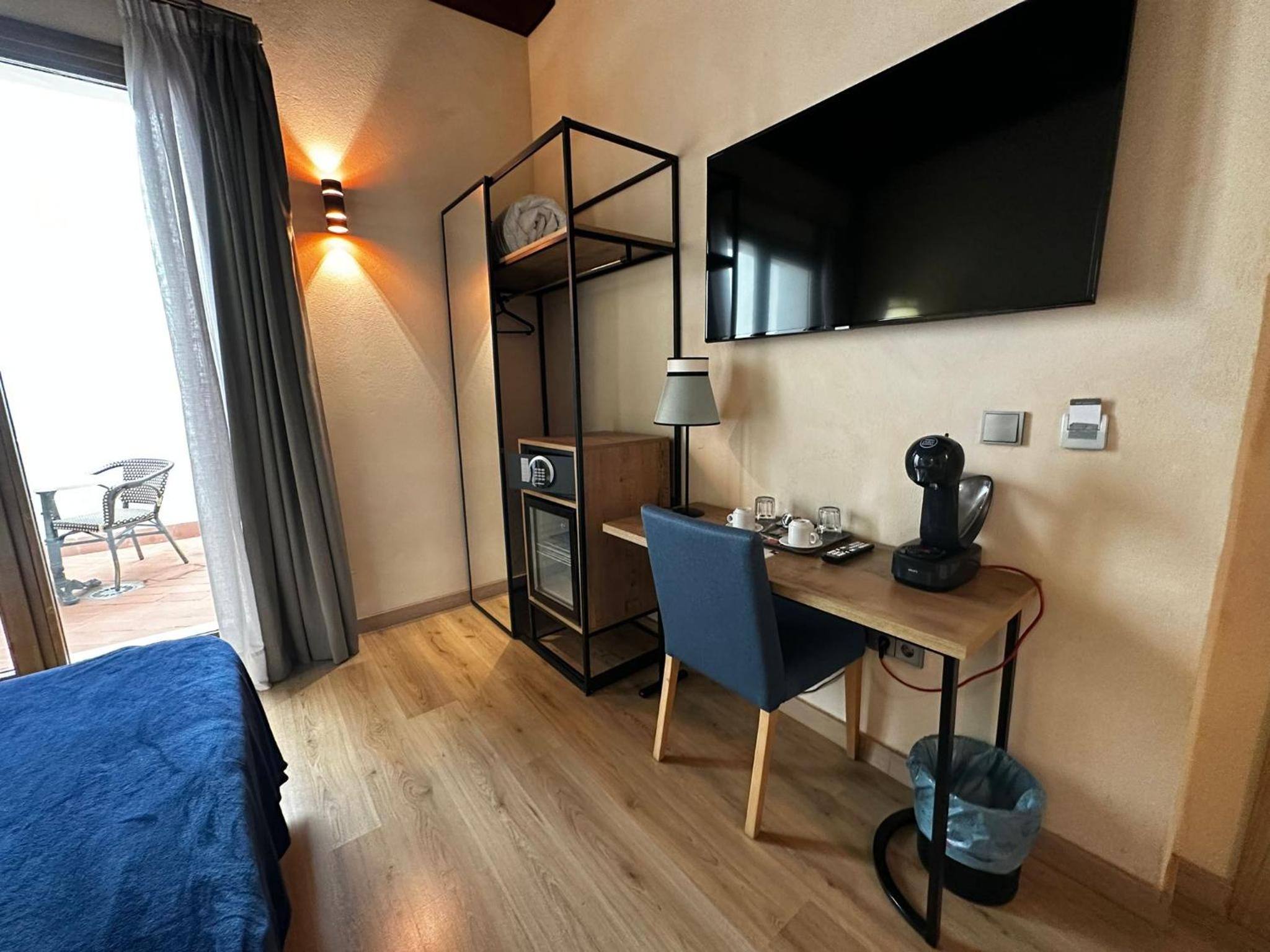 Double Interior Room with private terrace
