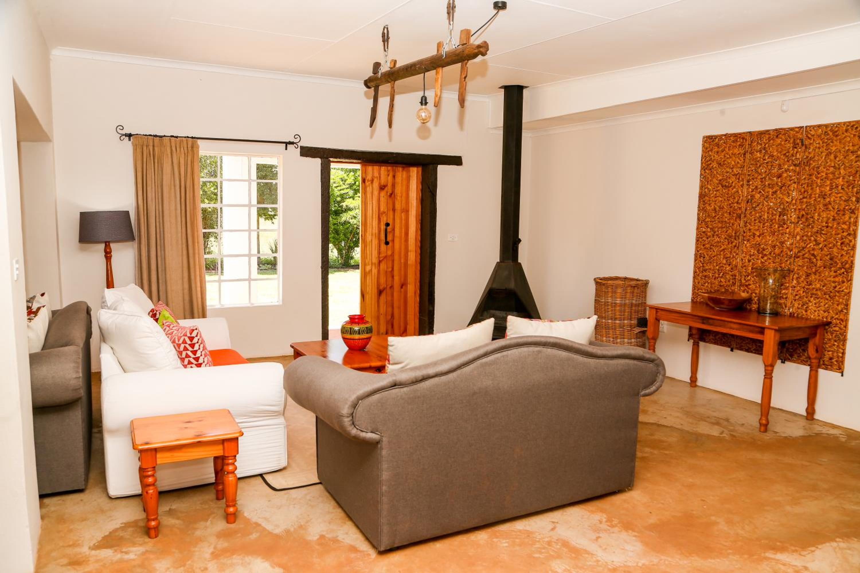 Two-Bedroom Apartment - Photo 1