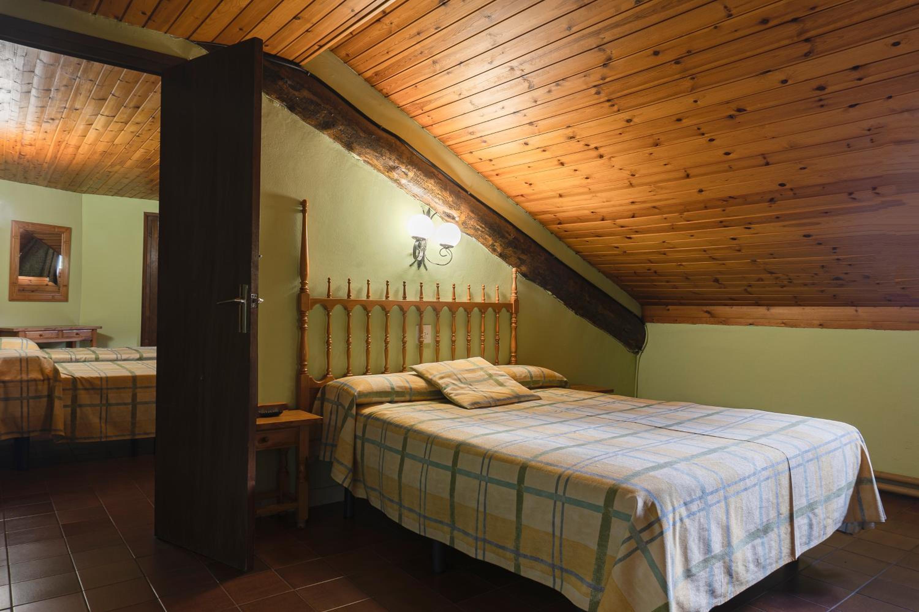 Quadruple Room photo 2