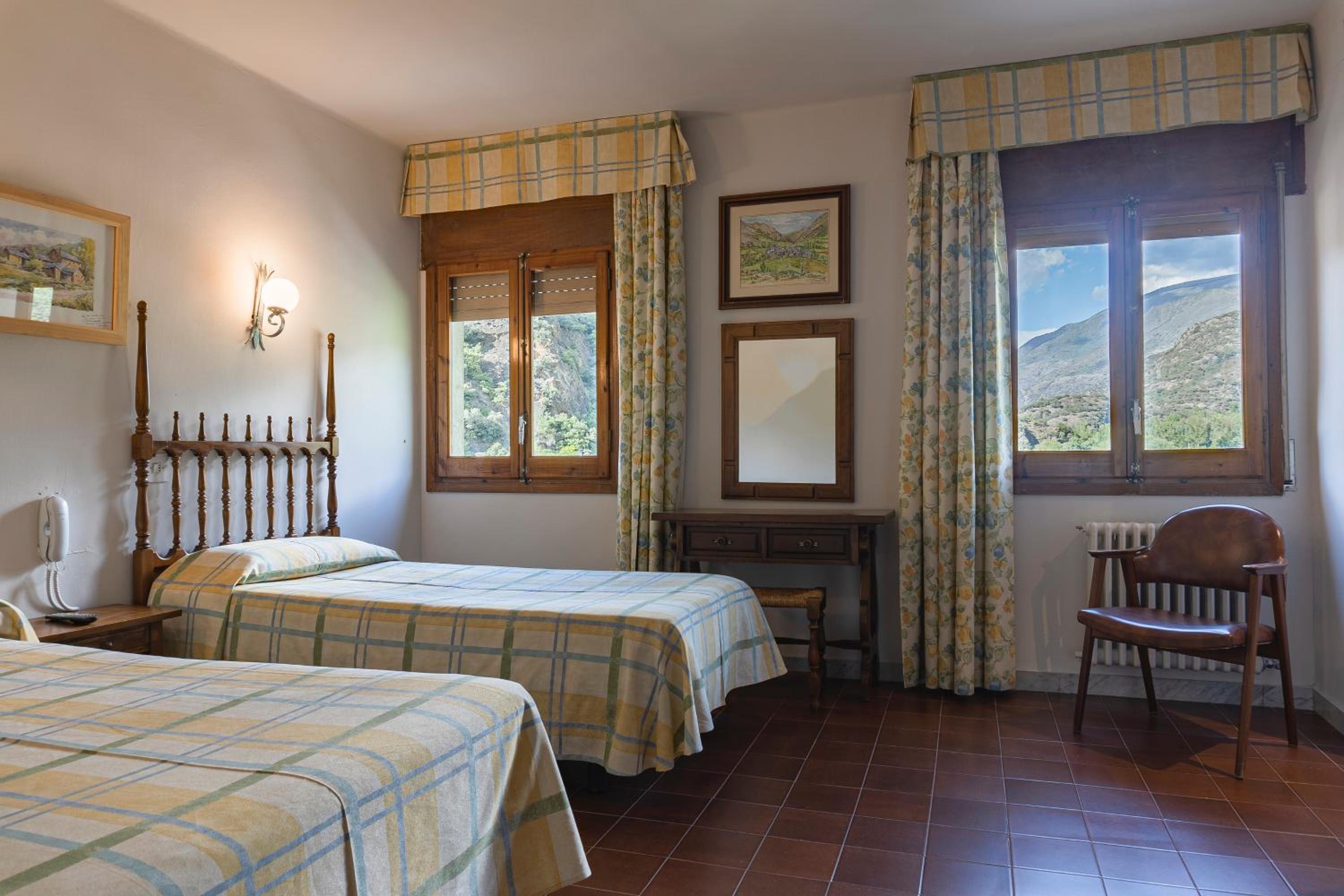 Habitación Doble o con Dos Camas